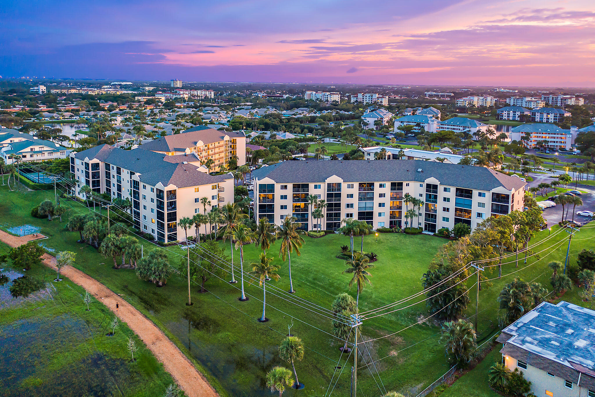 275 PALM #C302, Jupiter FL 33477