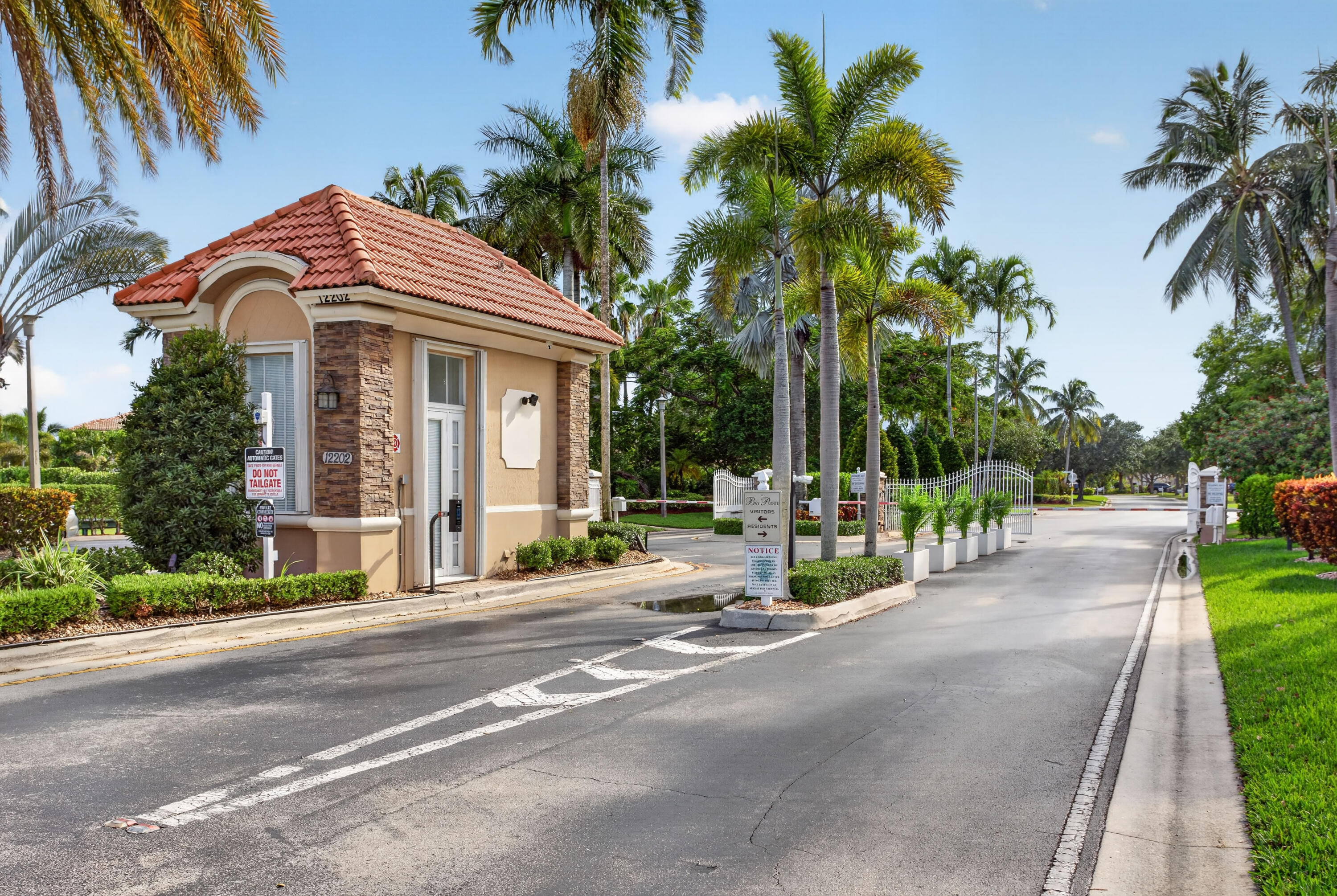 4876 NW 123RD, Coral Springs FL 33076