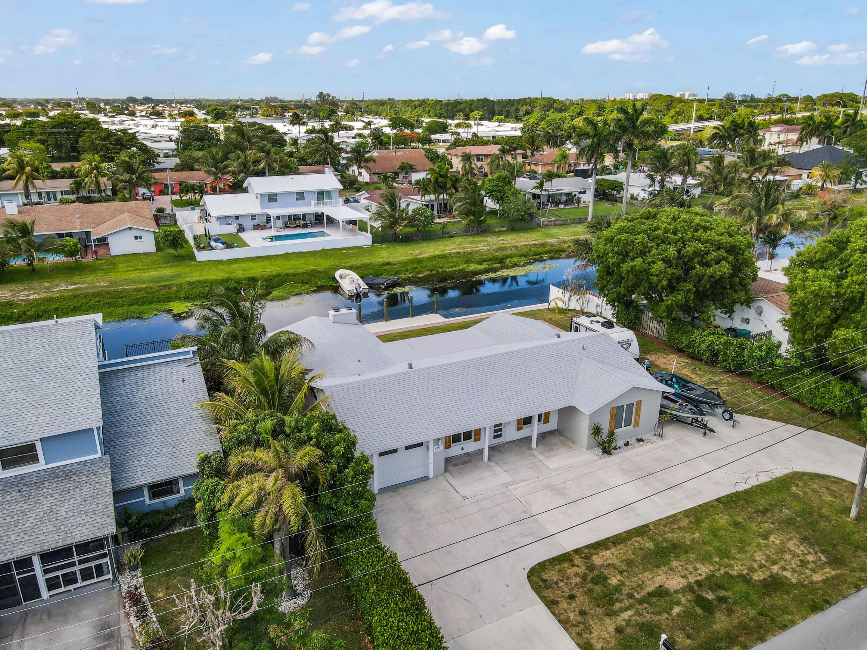 1051 SW 25th, Boynton Beach FL 33426