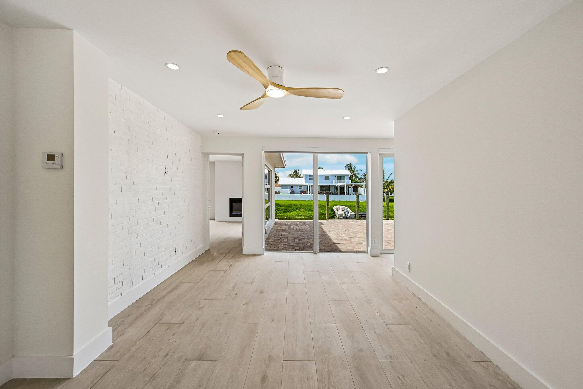 1051 SW 25th, Boynton Beach FL 33426