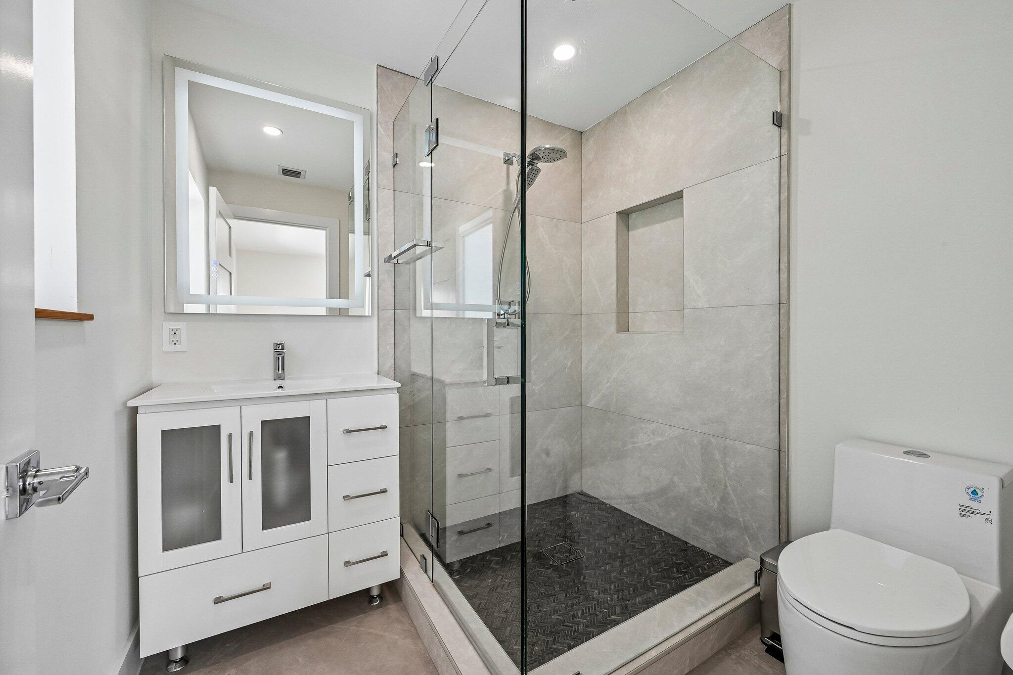 1051 SW 25th, Boynton Beach FL 33426