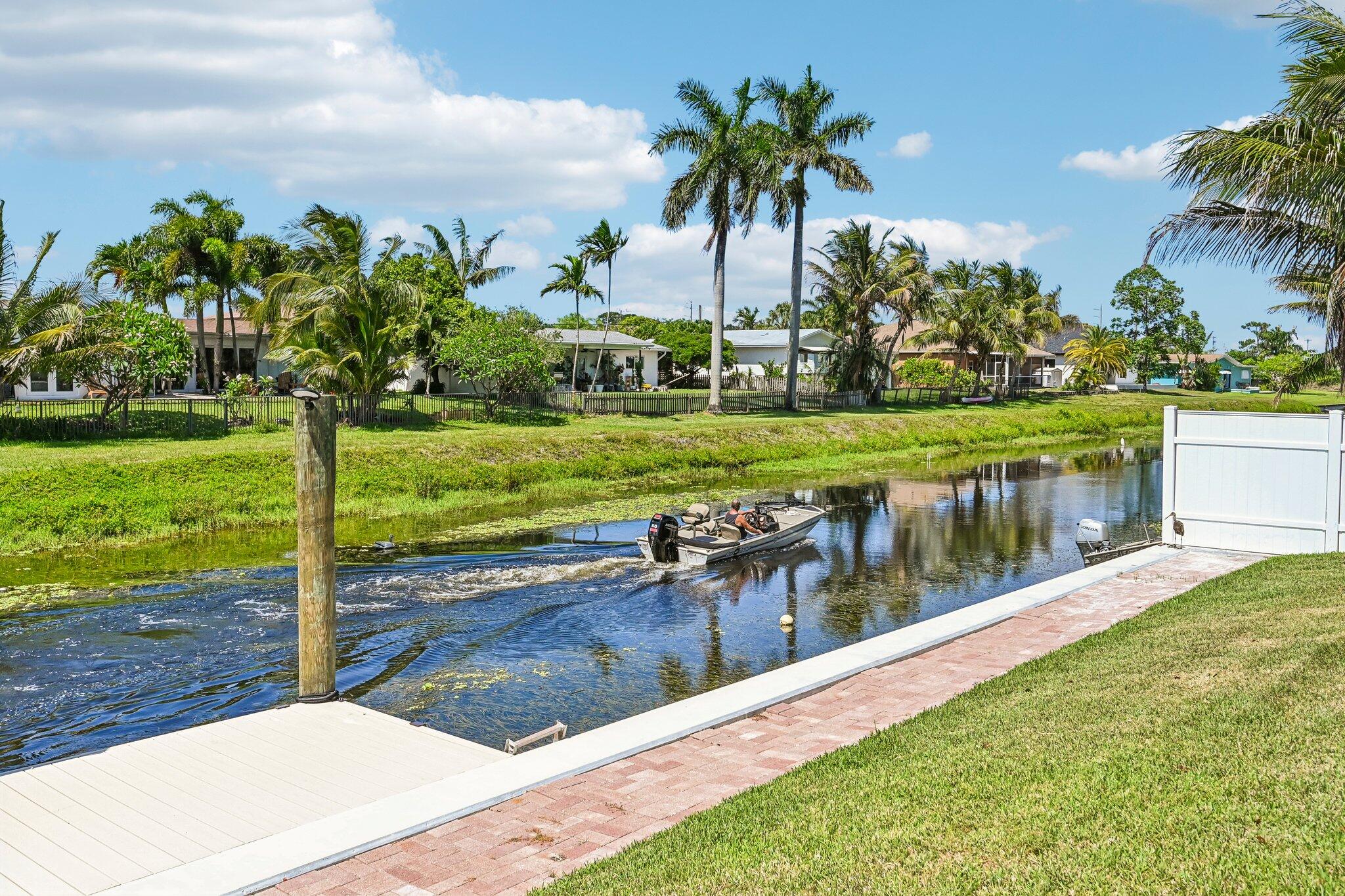 1051 SW 25th, Boynton Beach FL 33426