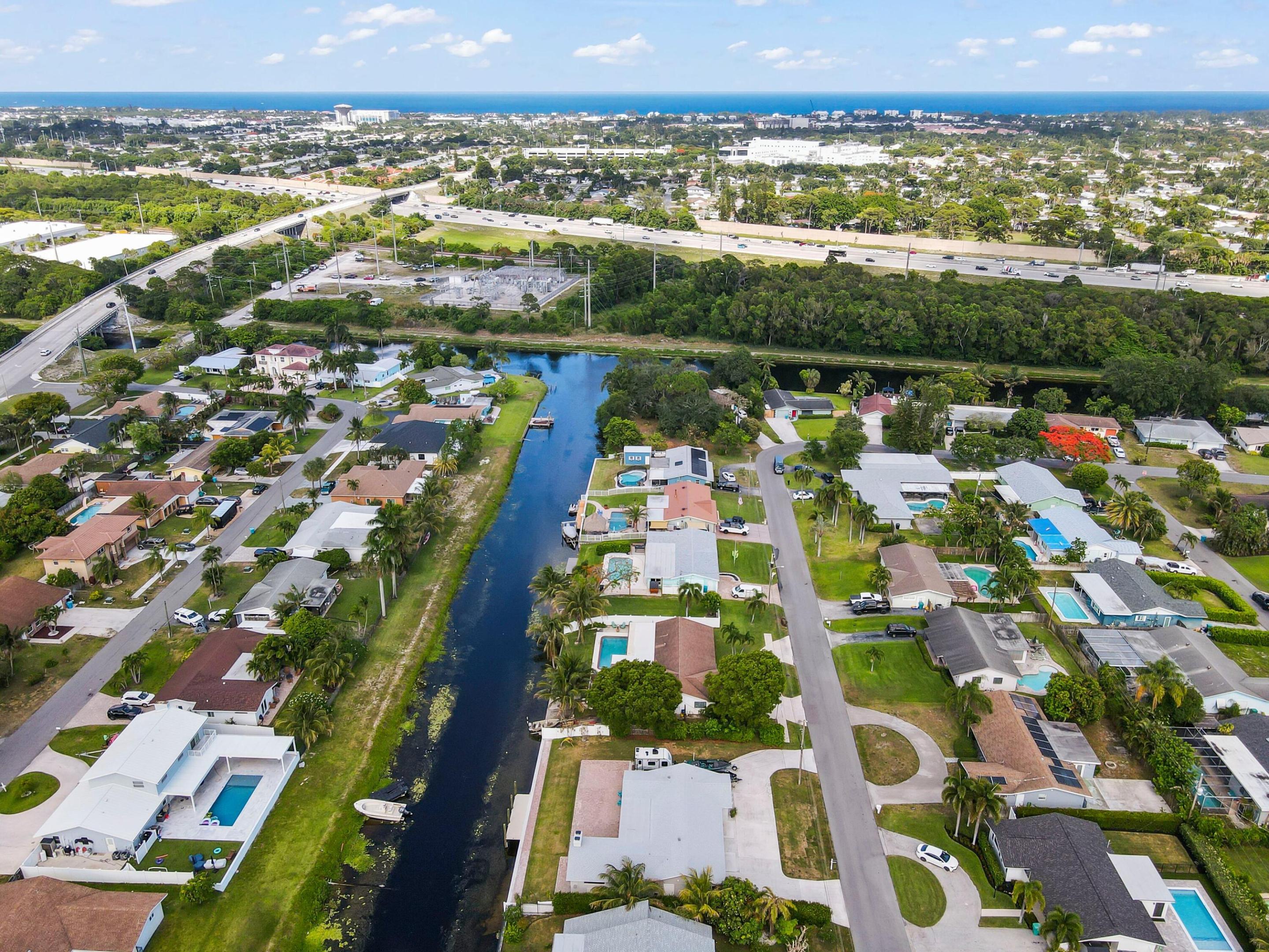 1051 SW 25th, Boynton Beach FL 33426