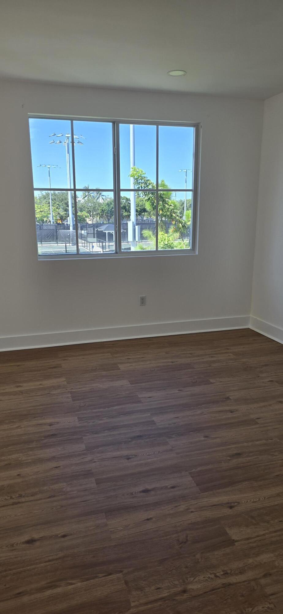 635 NE 11th, Fort Lauderdale FL 33304