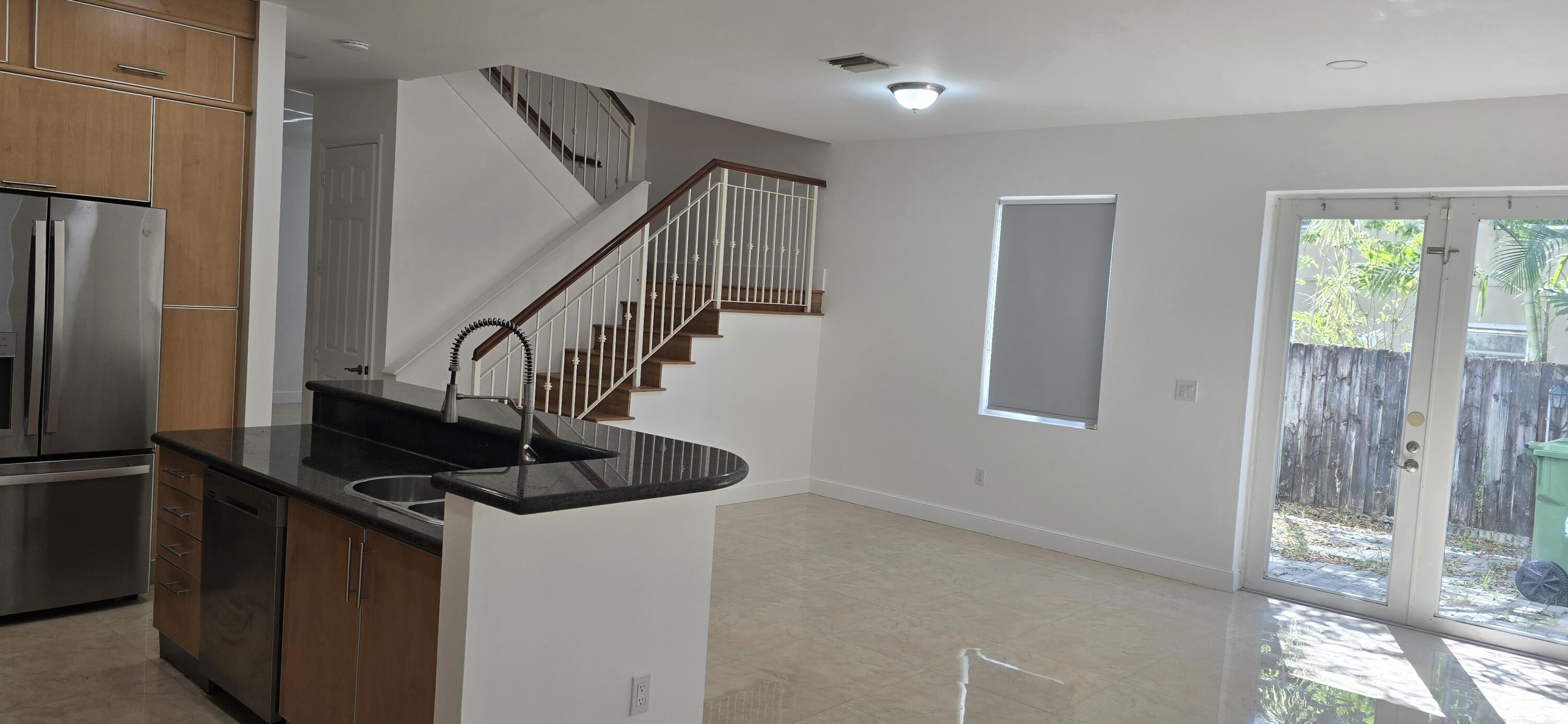 635 NE 11th, Fort Lauderdale FL 33304