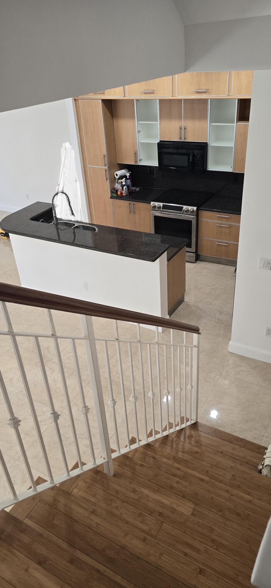 635 NE 11th, Fort Lauderdale FL 33304