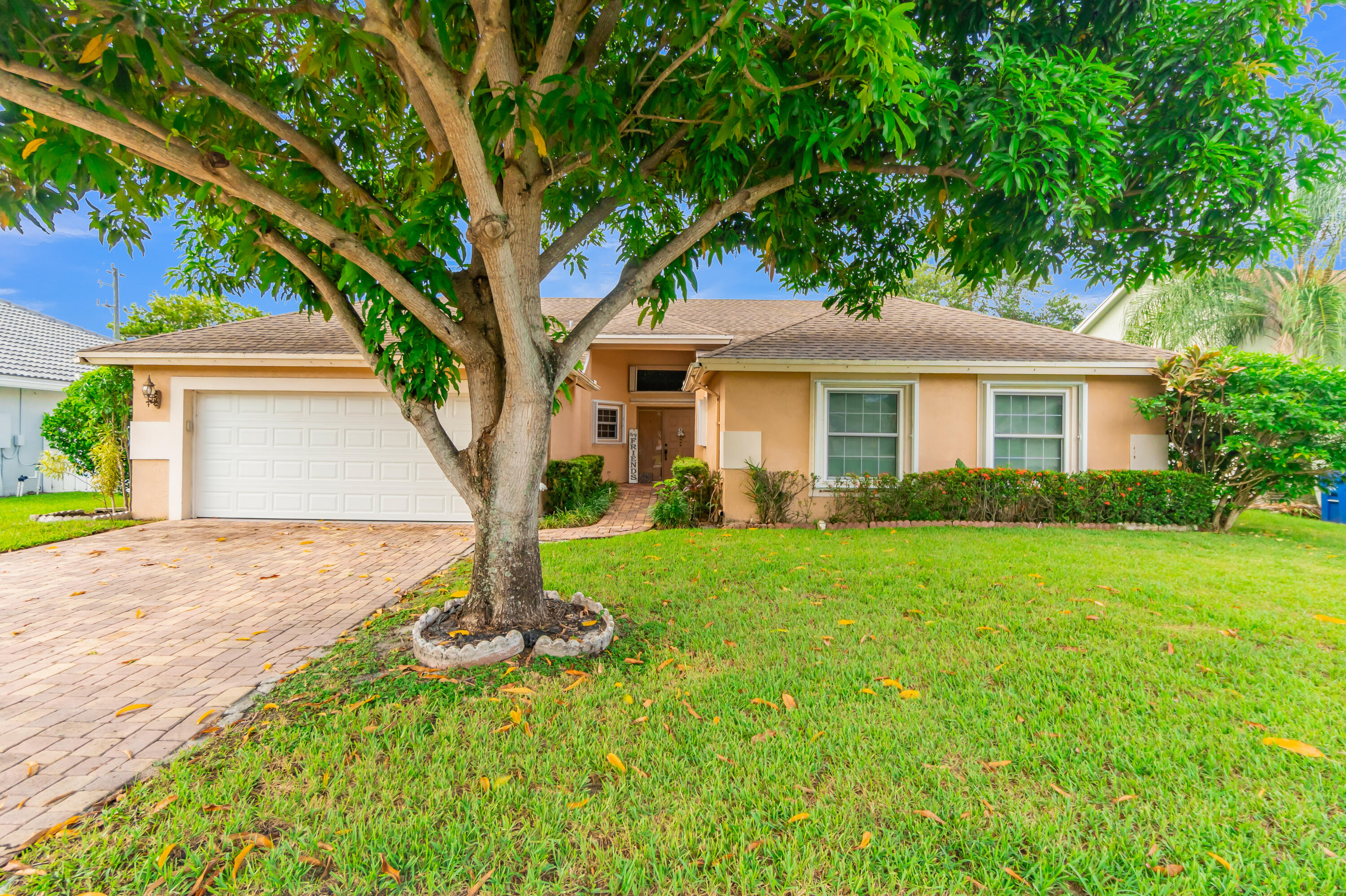 7365 NW 54TH, Lauderhill FL 33319