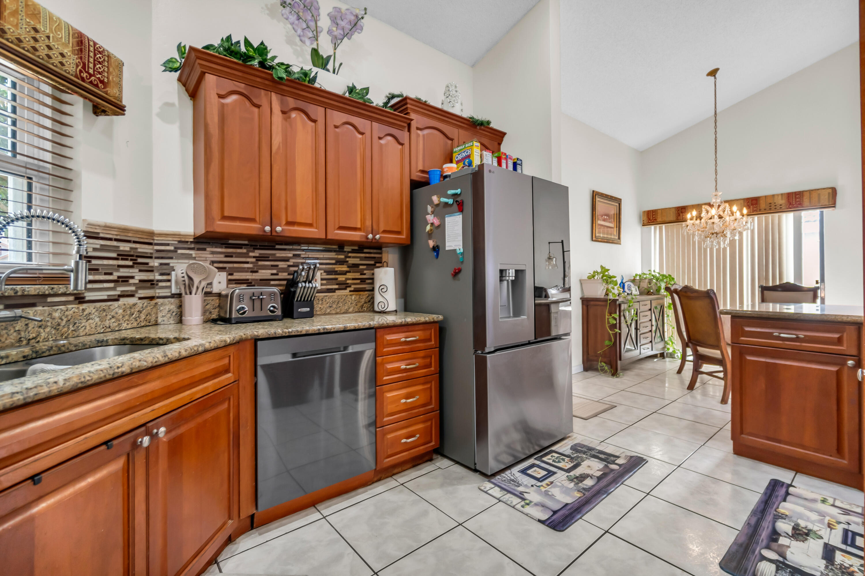 7365 NW 54TH, Lauderhill FL 33319