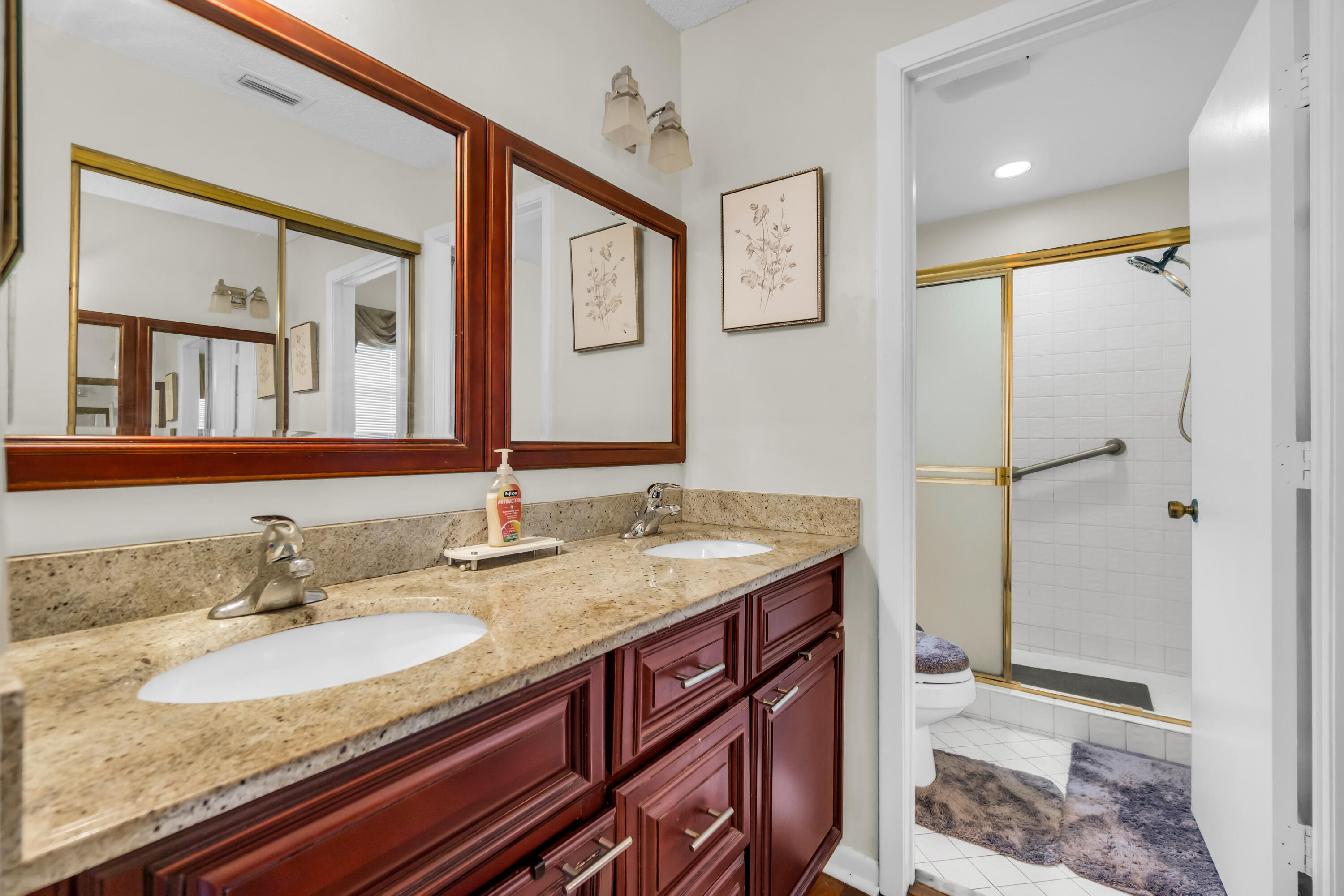 7365 NW 54TH, Lauderhill FL 33319