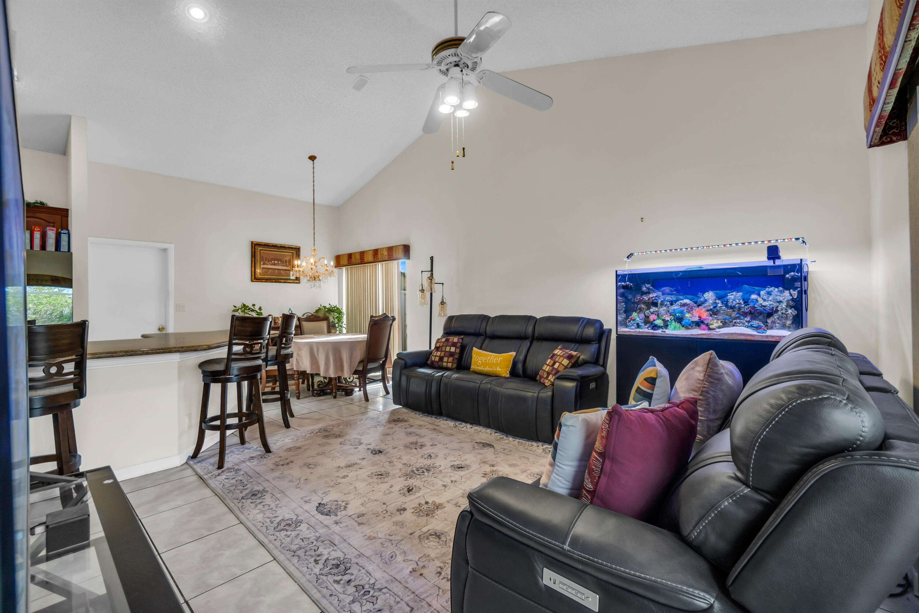 7365 NW 54TH, Lauderhill FL 33319