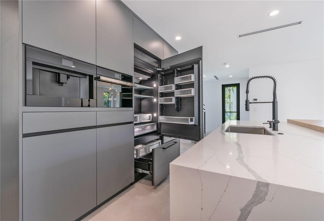 1310 SE 2ND, Fort Lauderdale FL 33301