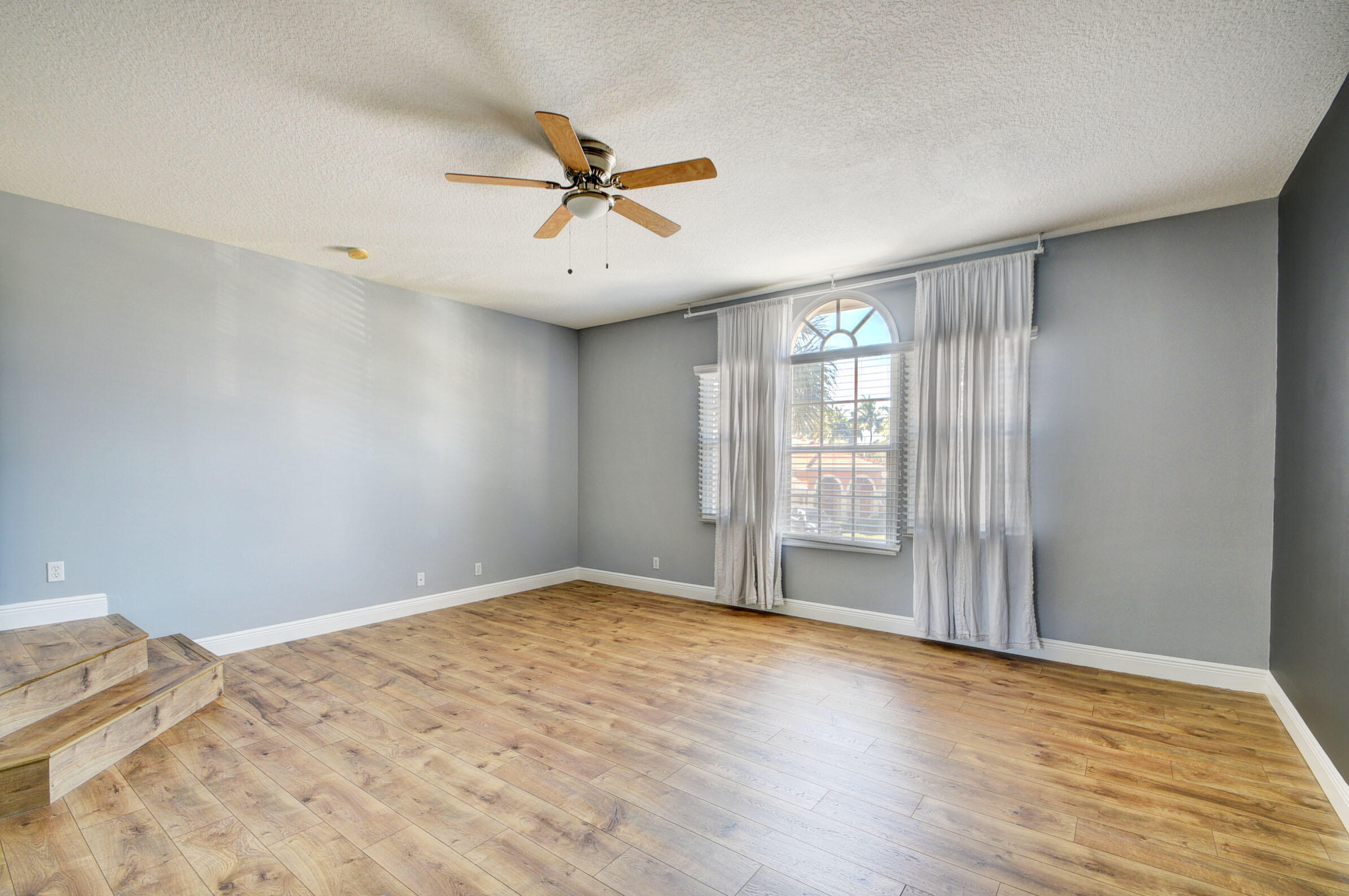 3613 Burchs, West Palm Beach FL 33411