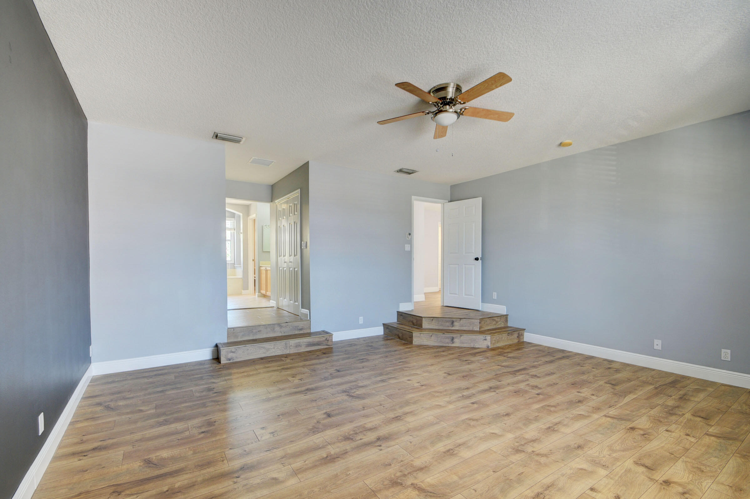 3613 Burchs, West Palm Beach FL 33411