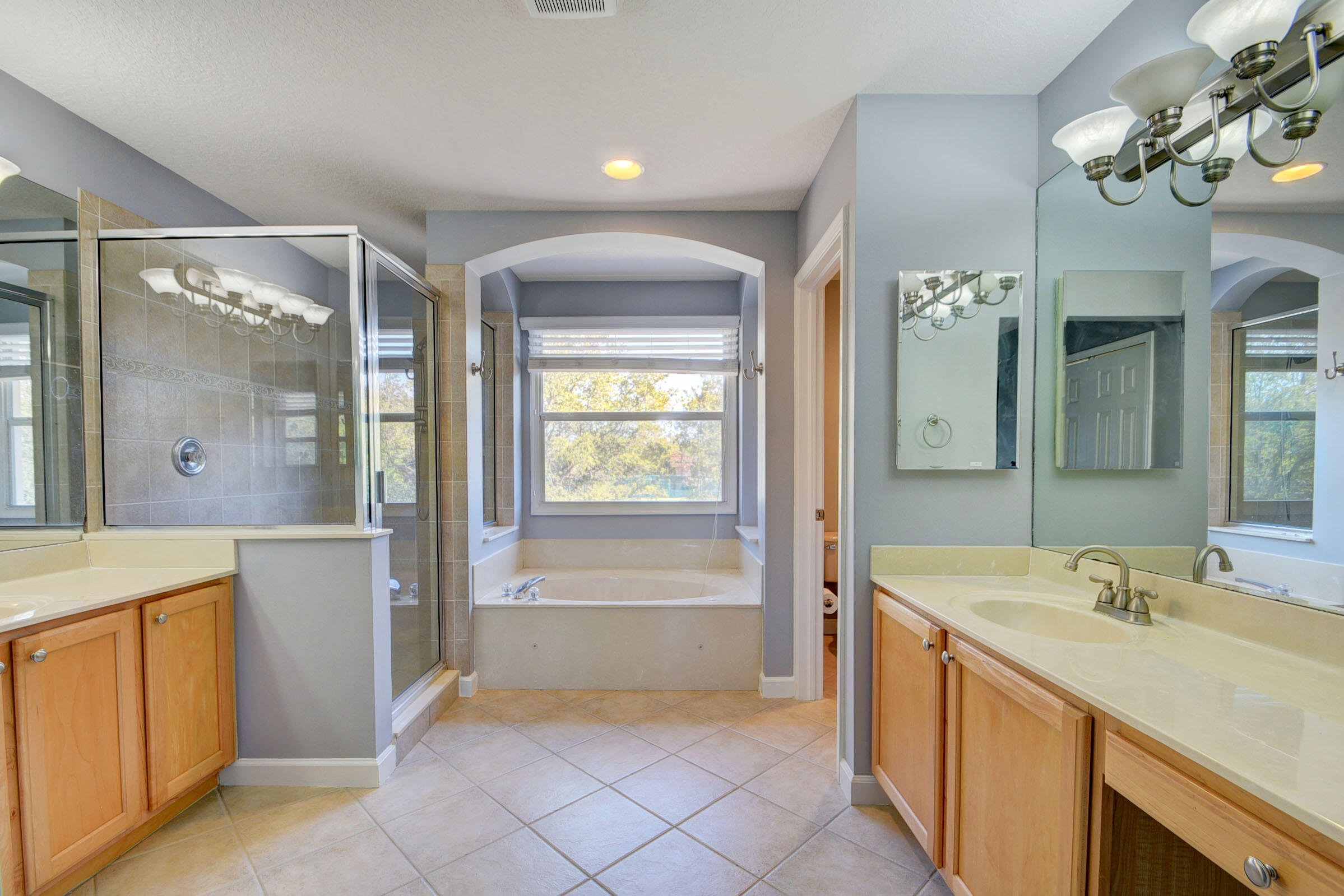 3613 Burchs, West Palm Beach FL 33411
