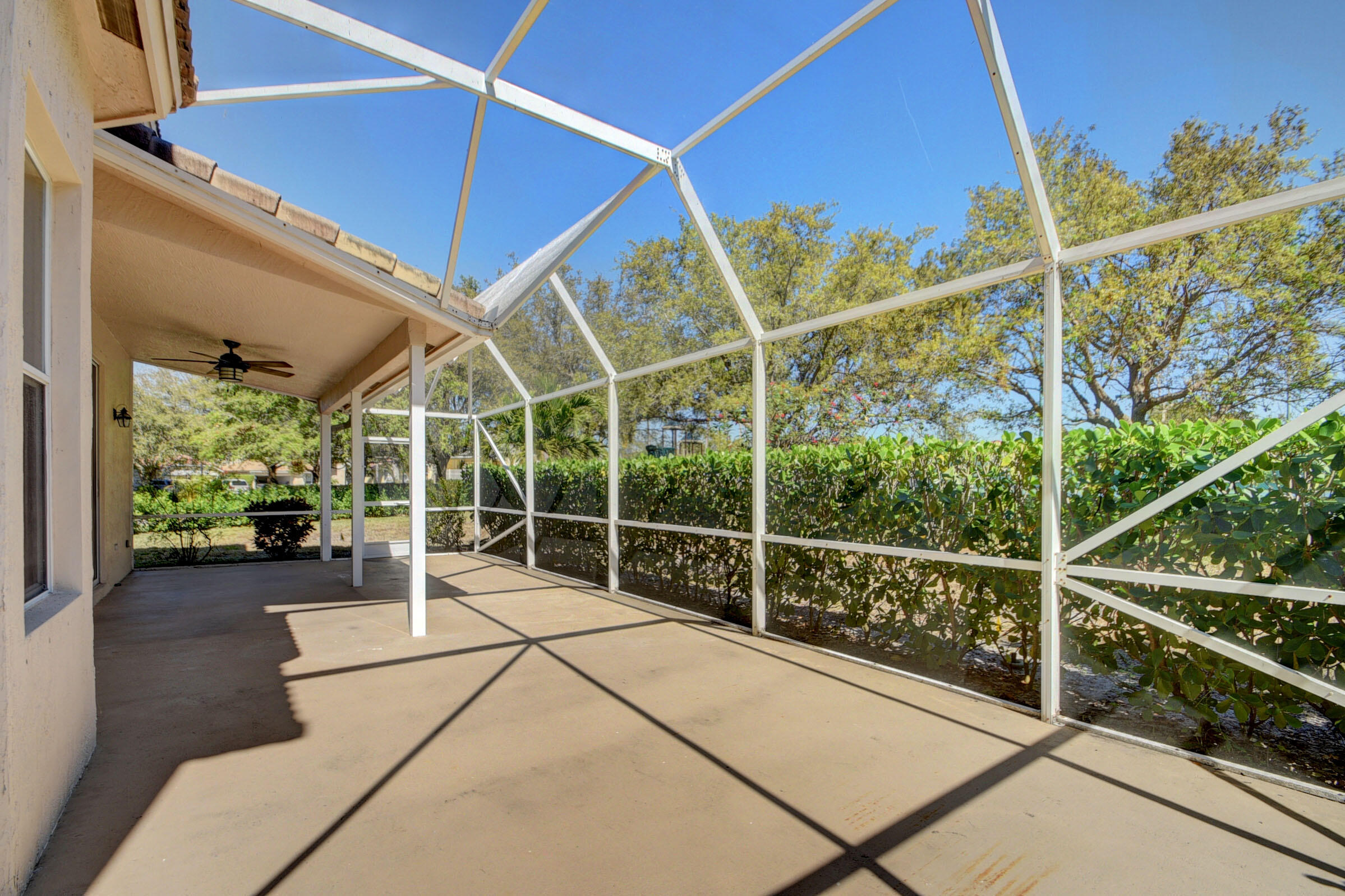 3613 Burchs, West Palm Beach FL 33411
