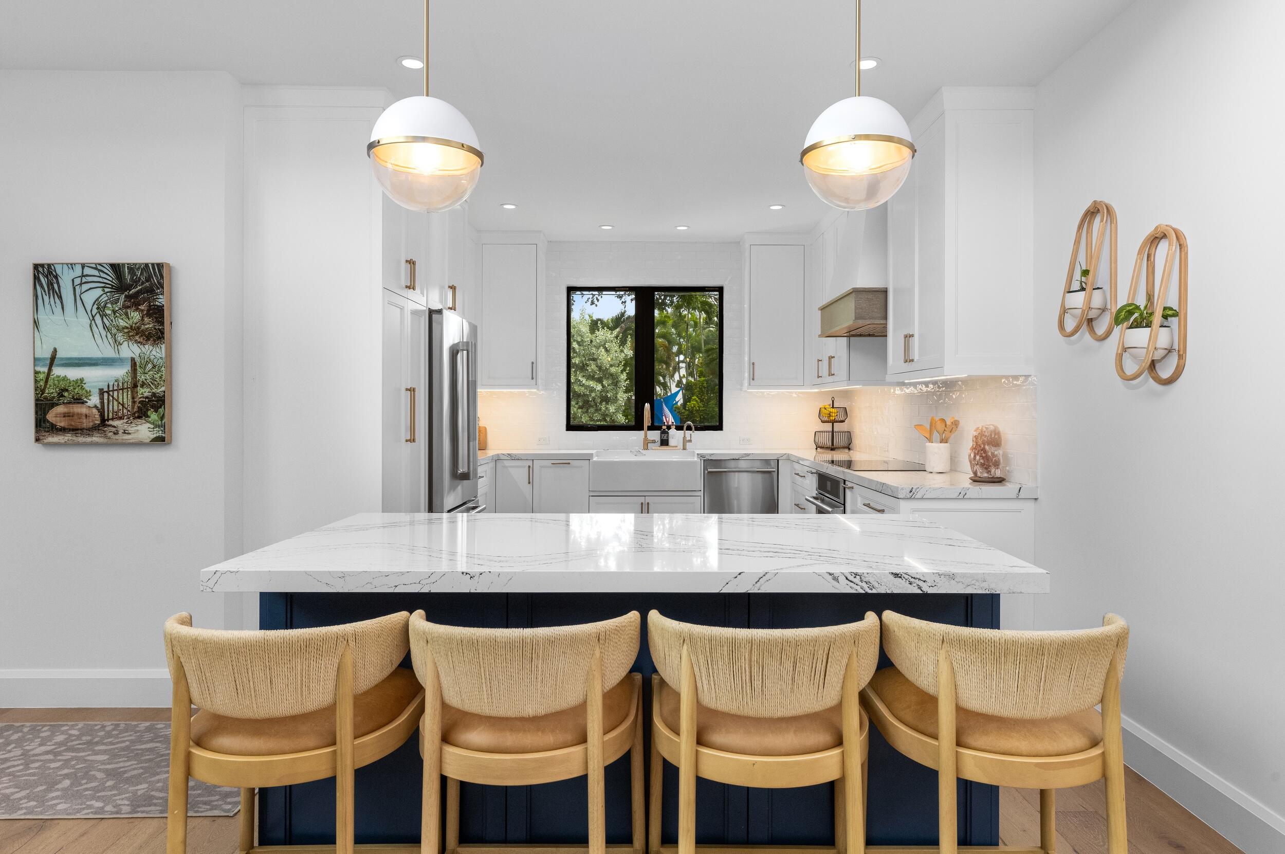 2400 NE 27th, Fort Lauderdale FL 33305