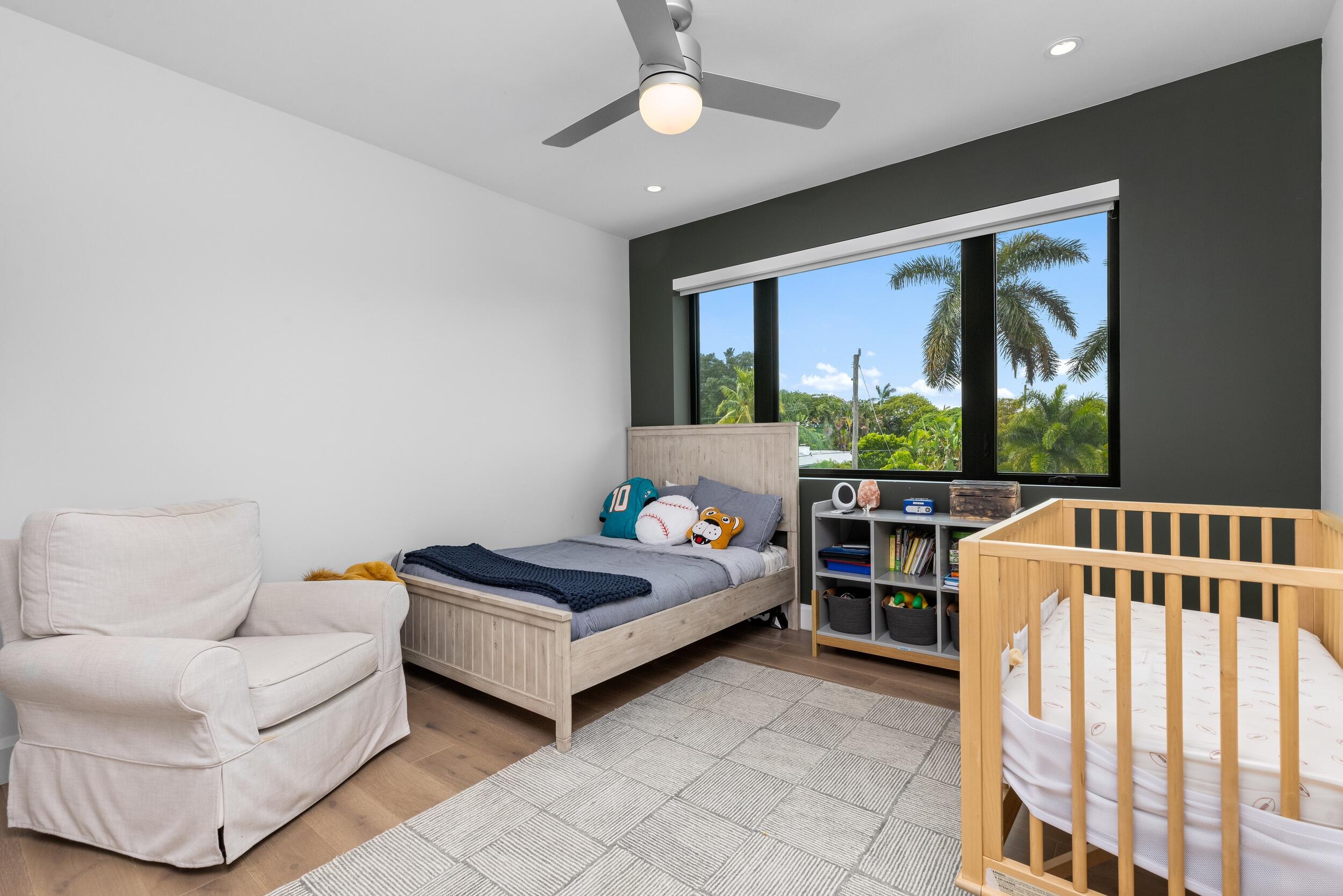 2400 NE 27th, Fort Lauderdale FL 33305