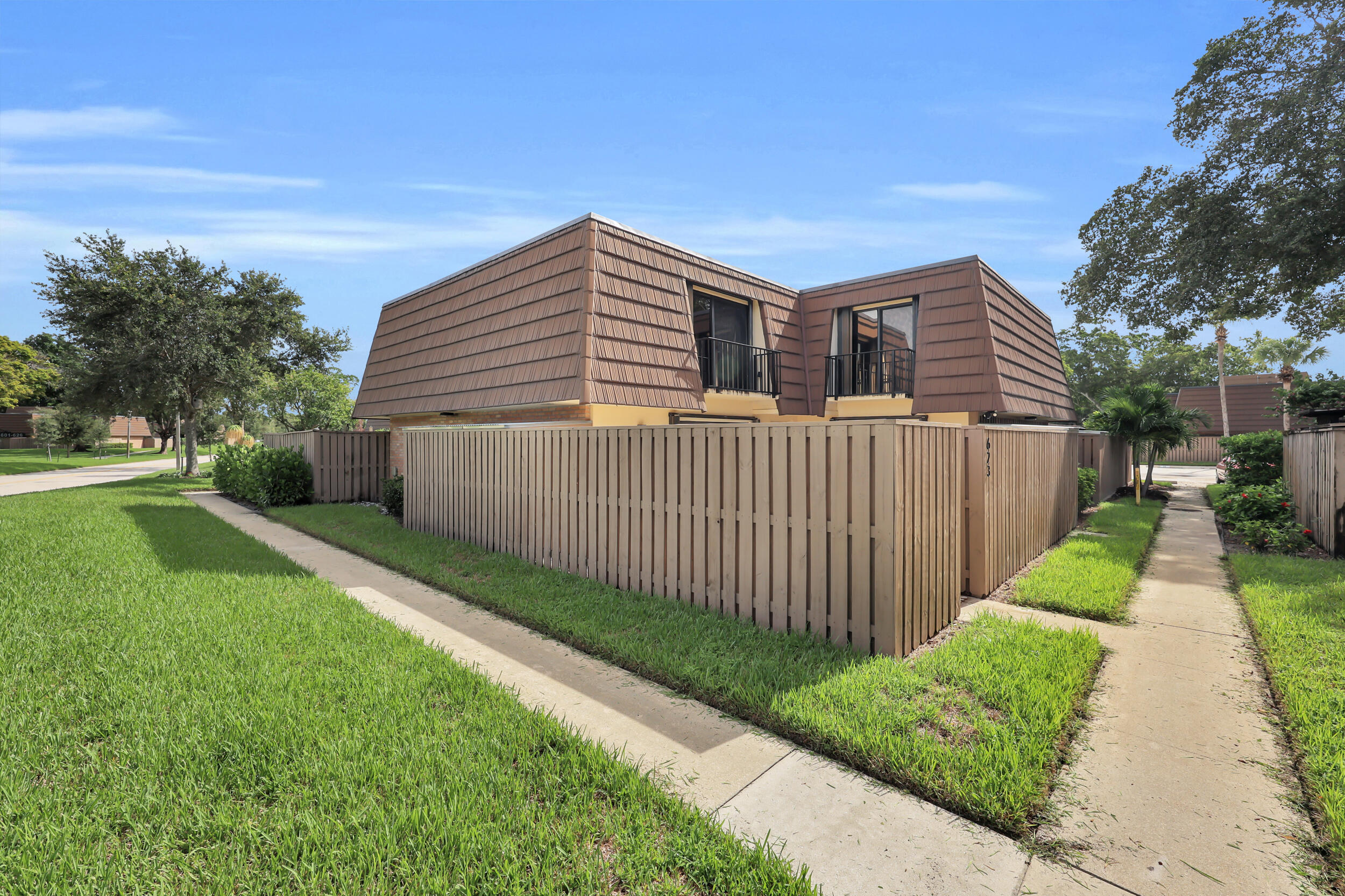 623 6TH, Palm Beach Gardens FL 33410