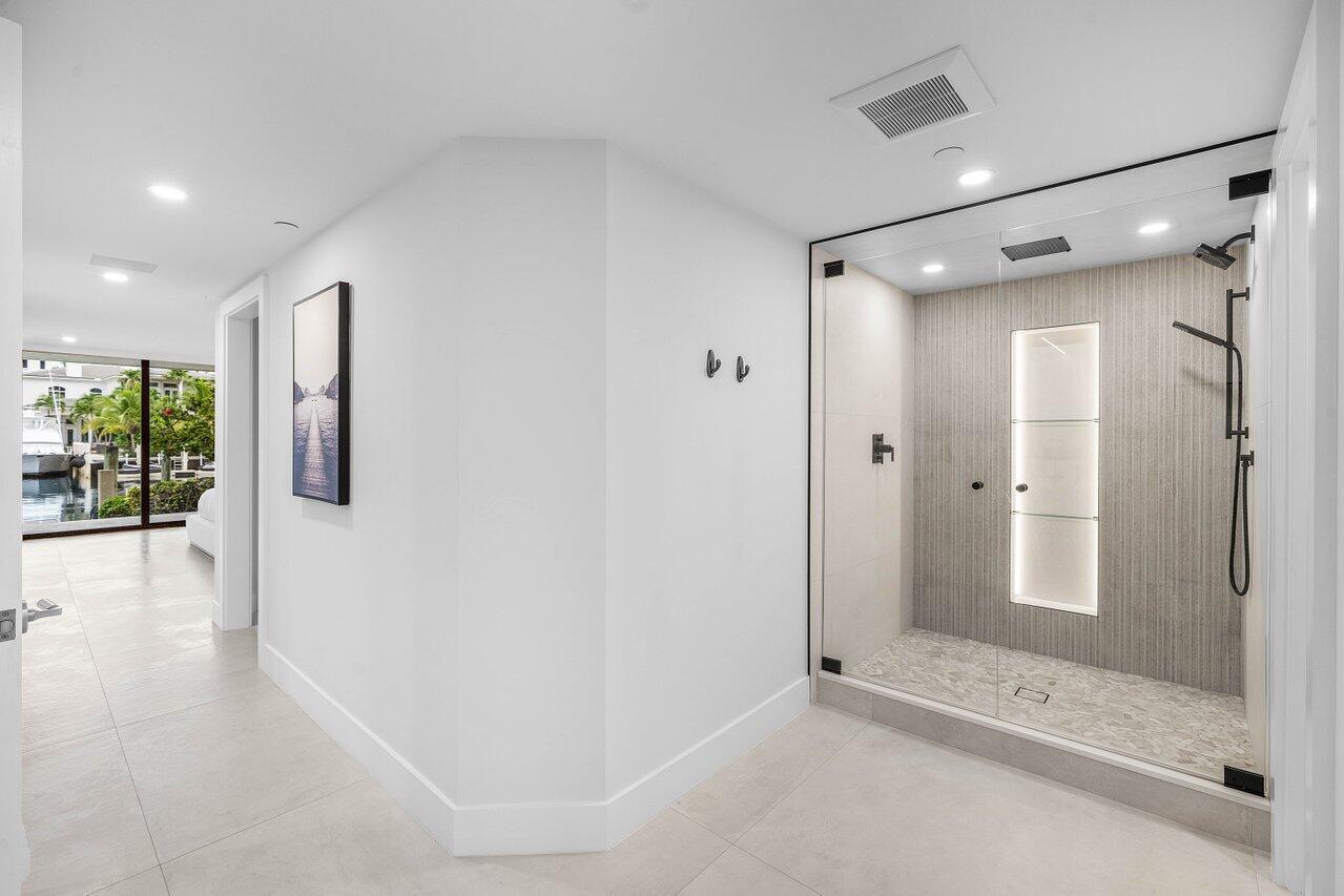 4740 S Ocean #105, Highland Beach FL 33487