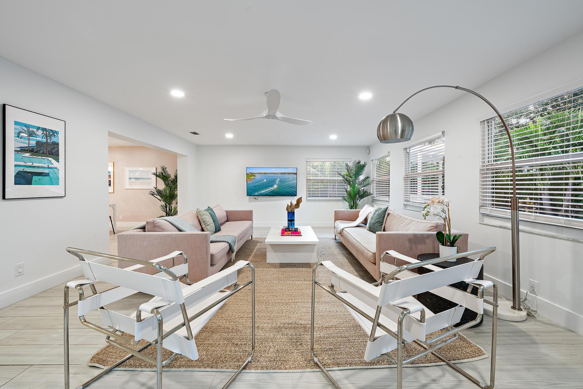570 N DOVER, Tequesta FL 33469