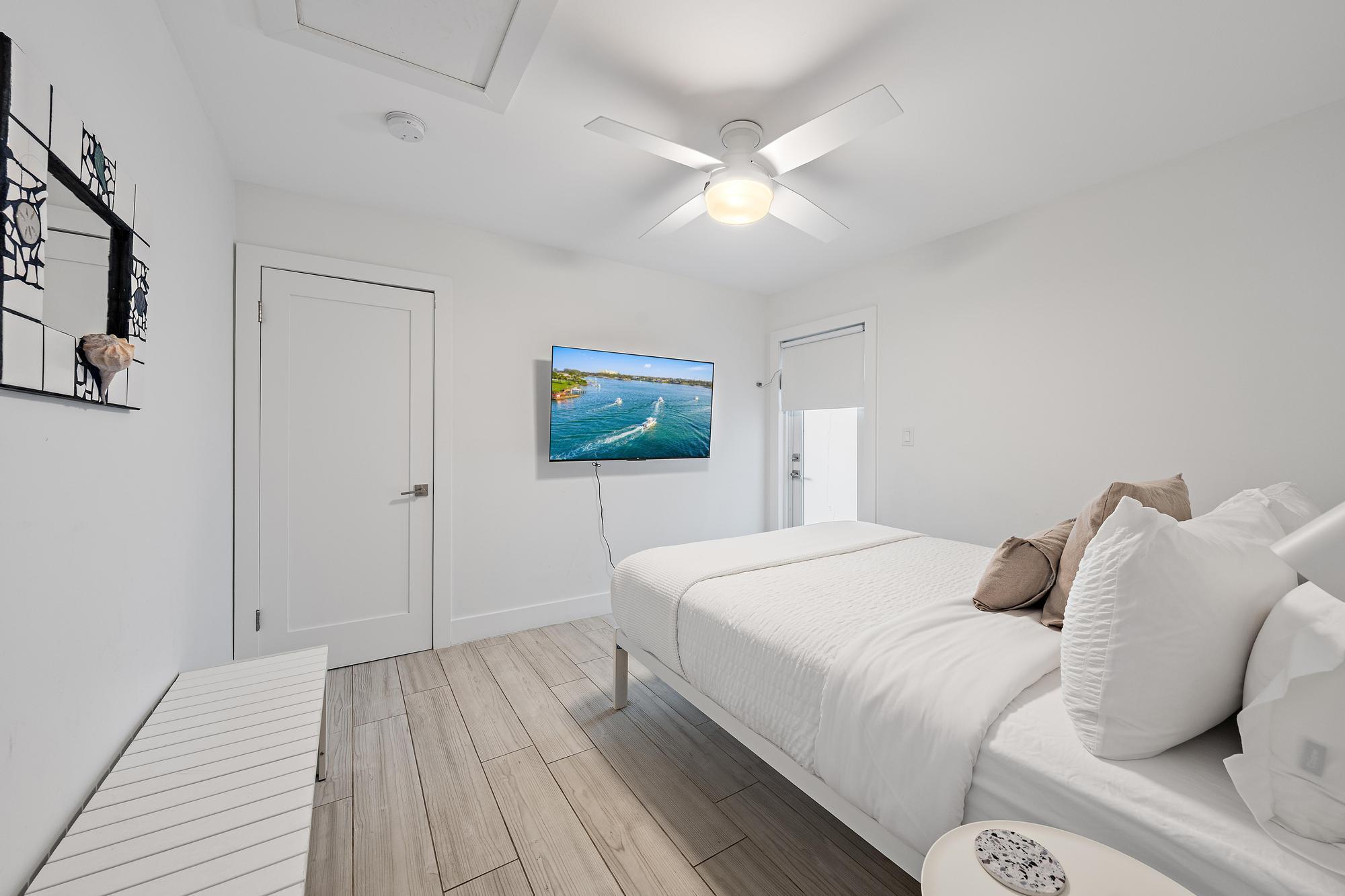 570 N DOVER, Tequesta FL 33469