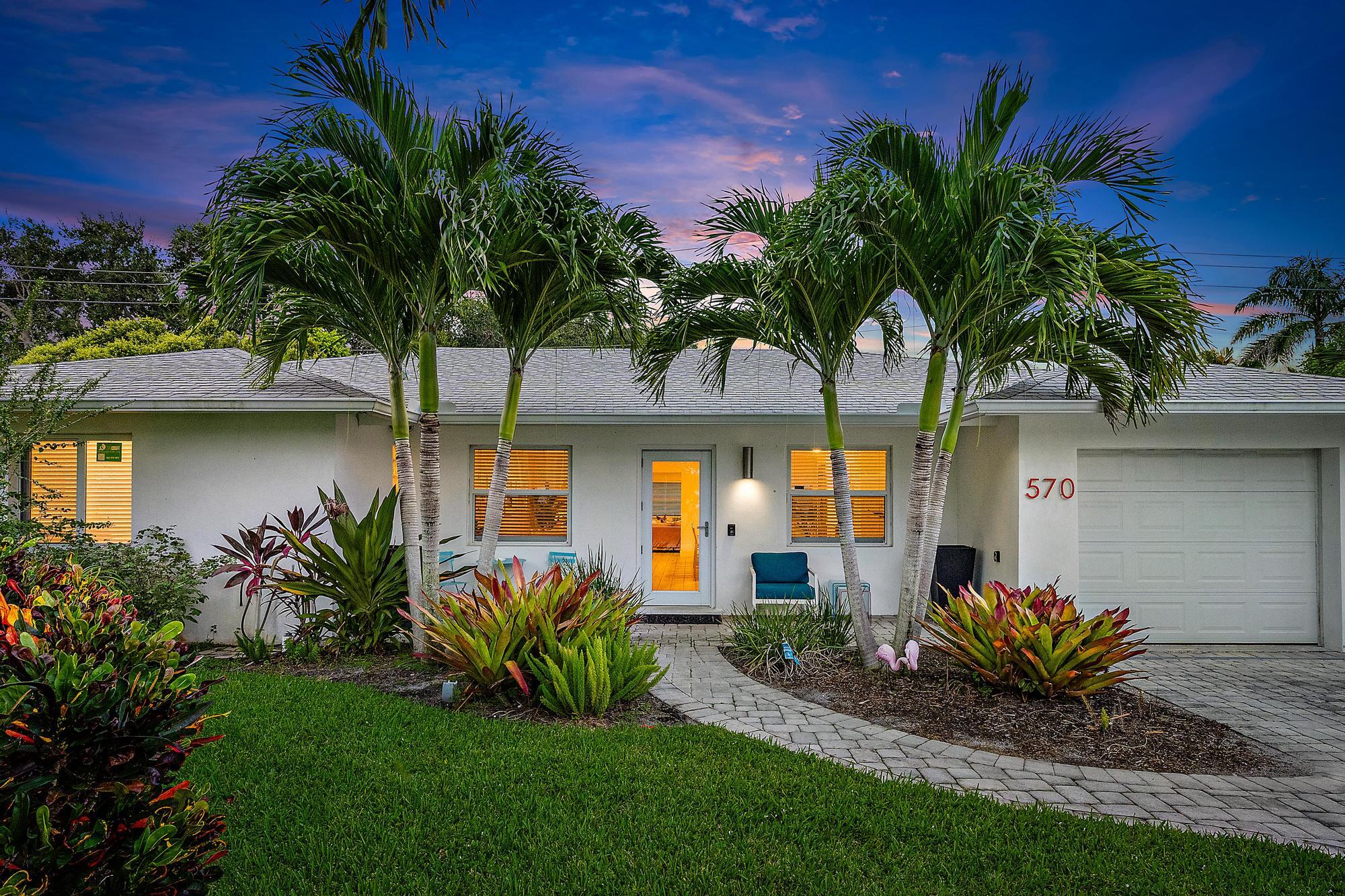 570 N DOVER, Tequesta FL 33469