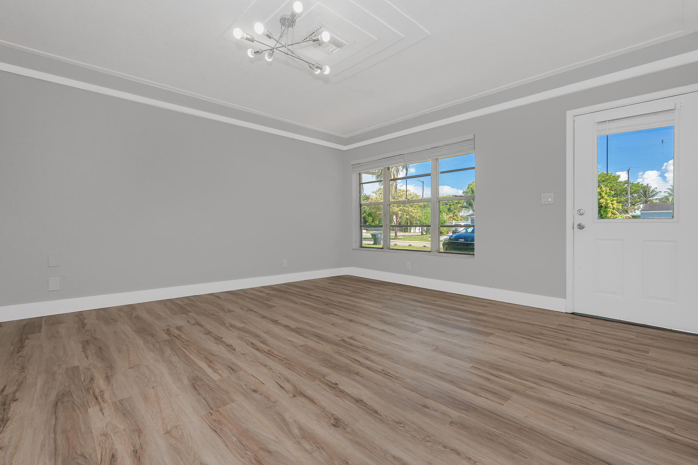 6720 SW 17TH, North Lauderdale FL 33068