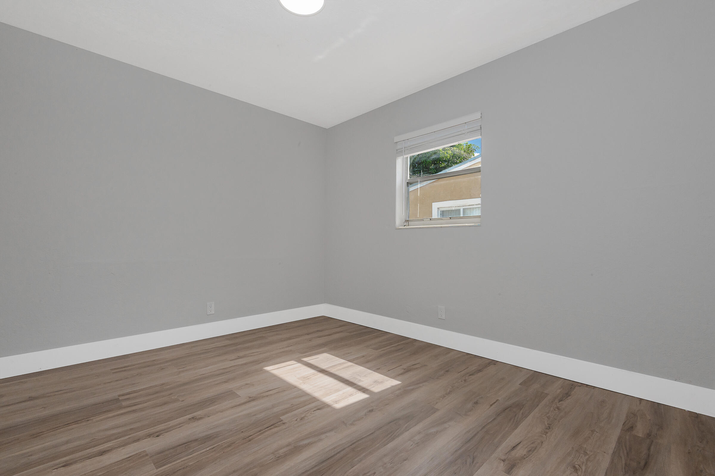 6720 SW 17TH, North Lauderdale FL 33068