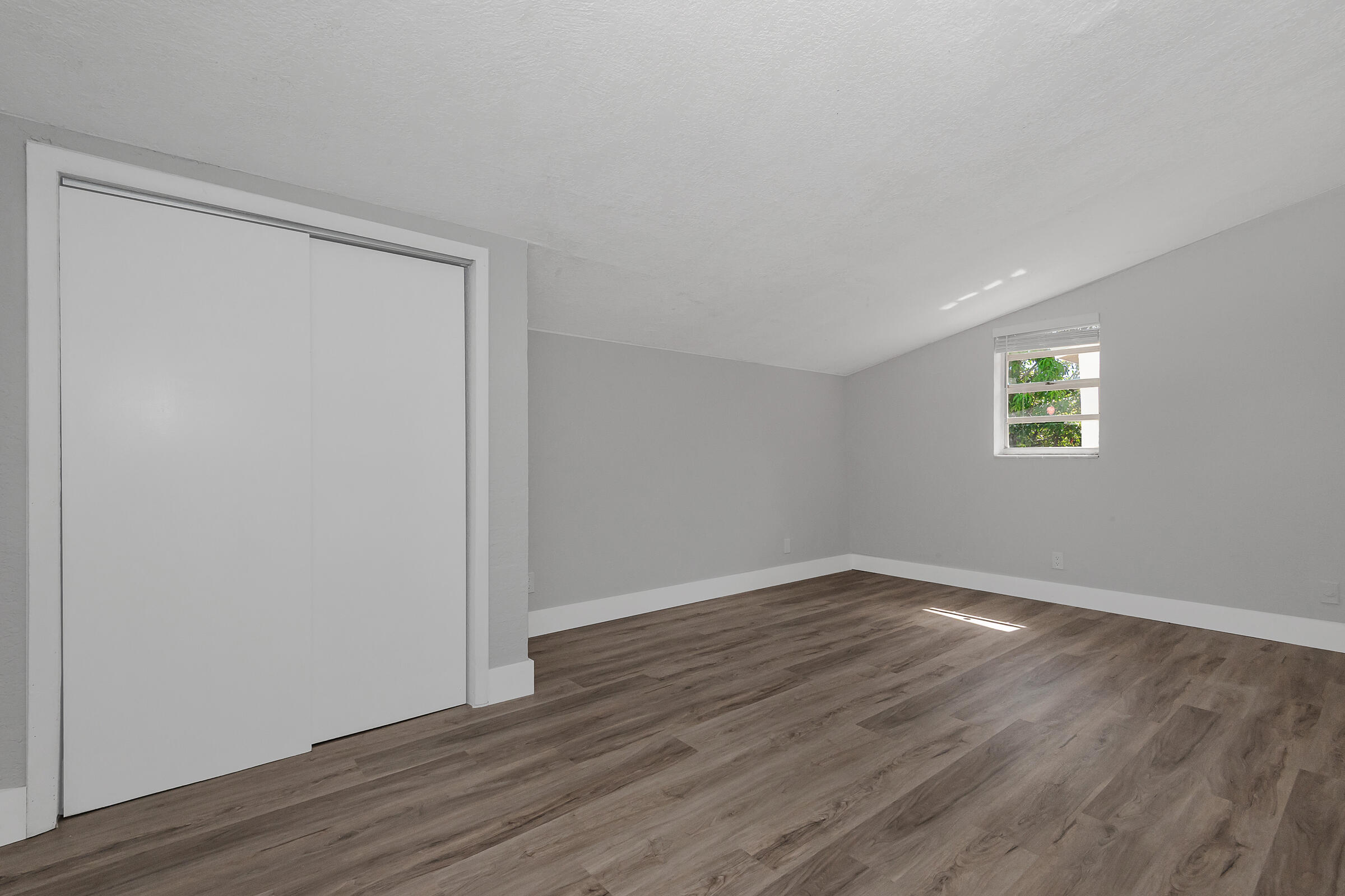 6720 SW 17TH, North Lauderdale FL 33068