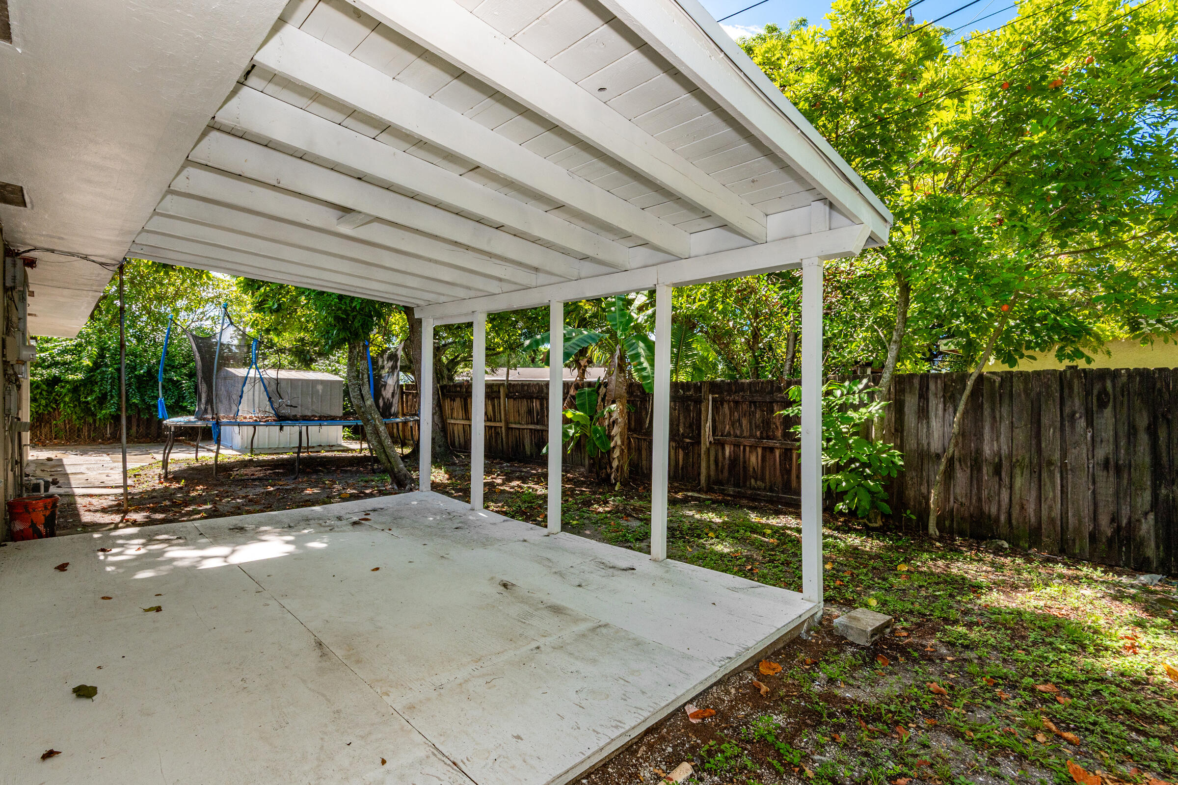 6720 SW 17TH, North Lauderdale FL 33068