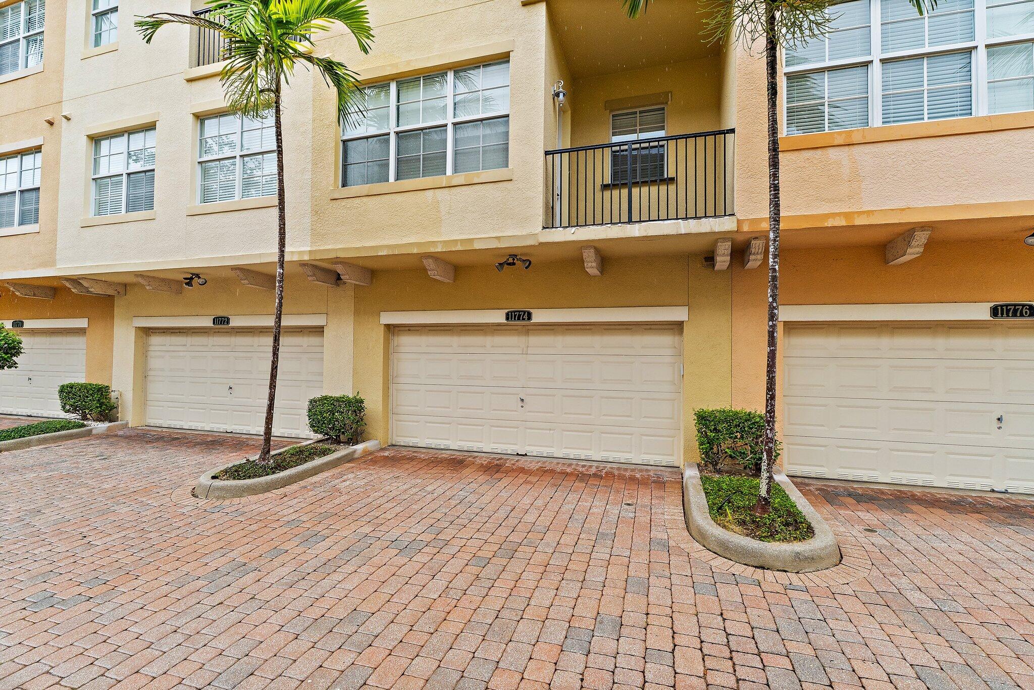 11774 Valencia Gardens, Palm Beach Gardens FL 33410