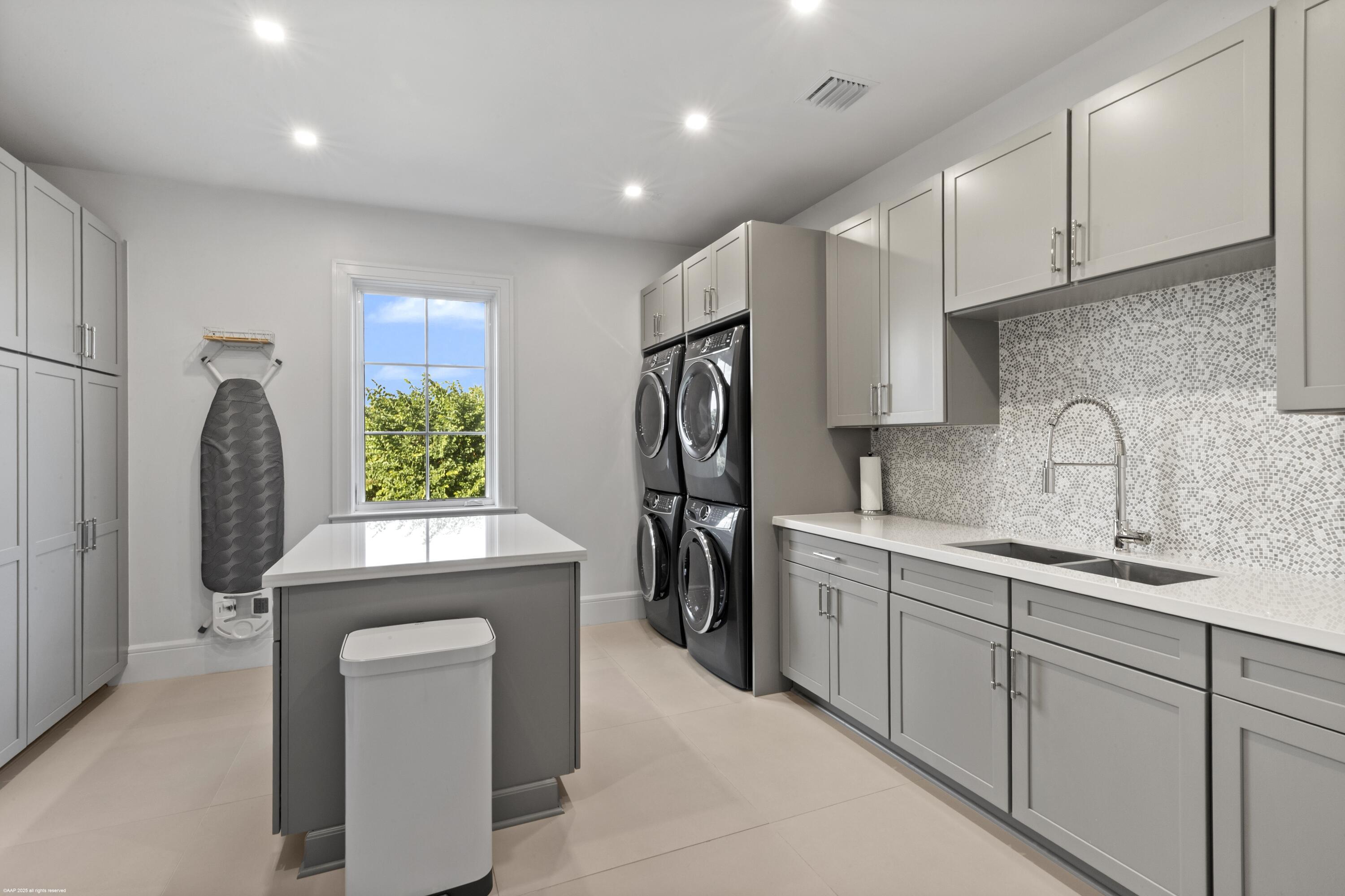 15527 Imperial Point, Wellington FL 33414