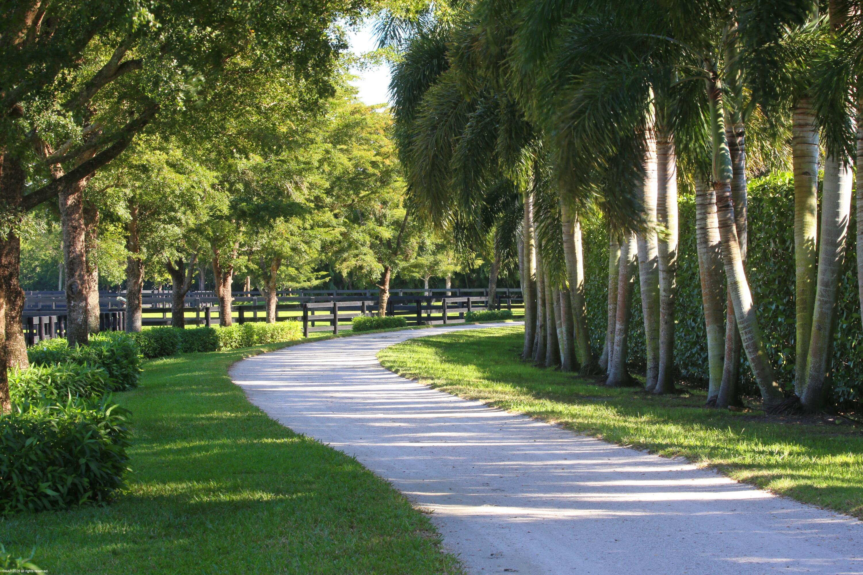 15527 Imperial Point, Wellington FL 33414