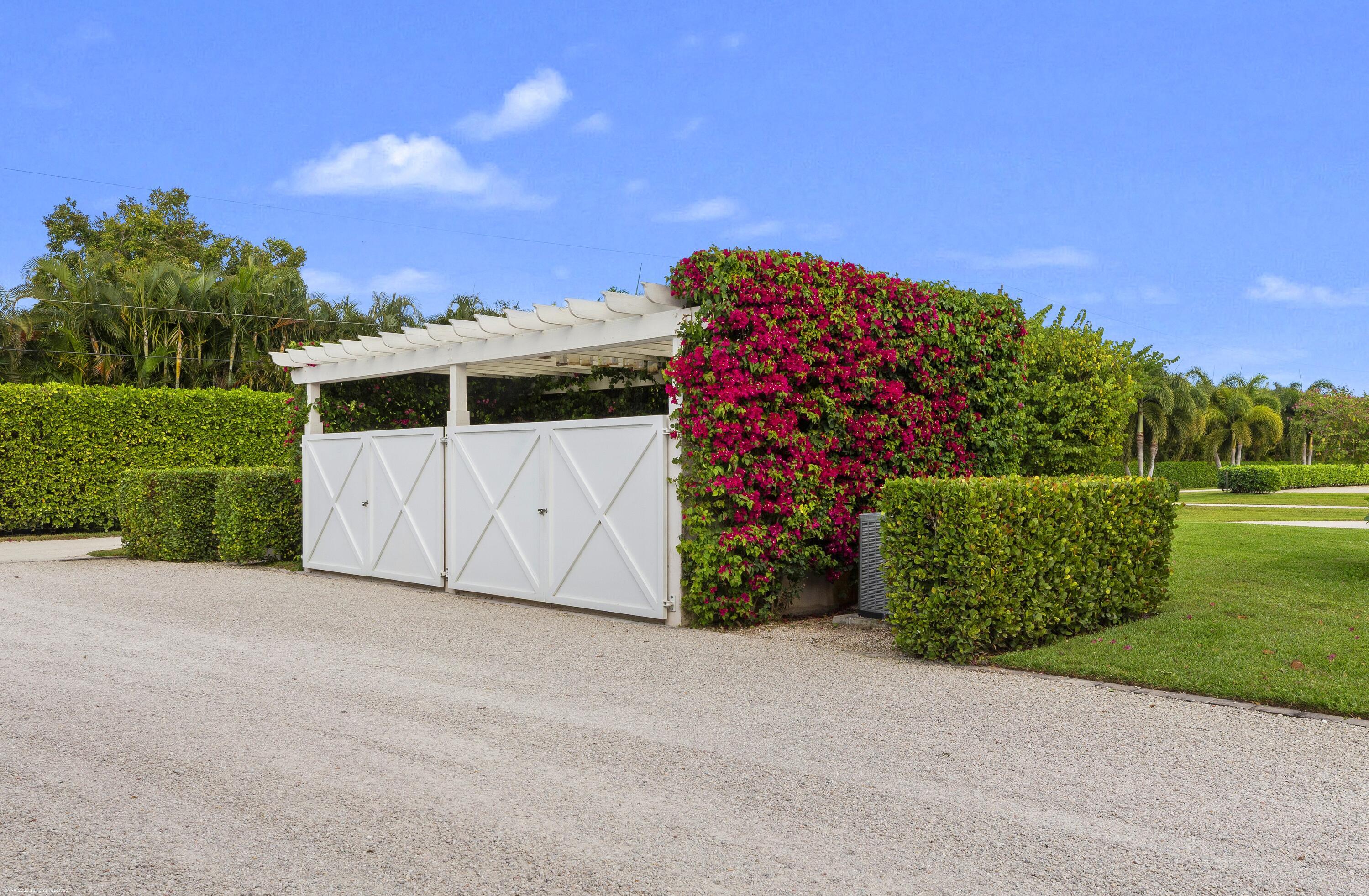 15527 Imperial Point, Wellington FL 33414