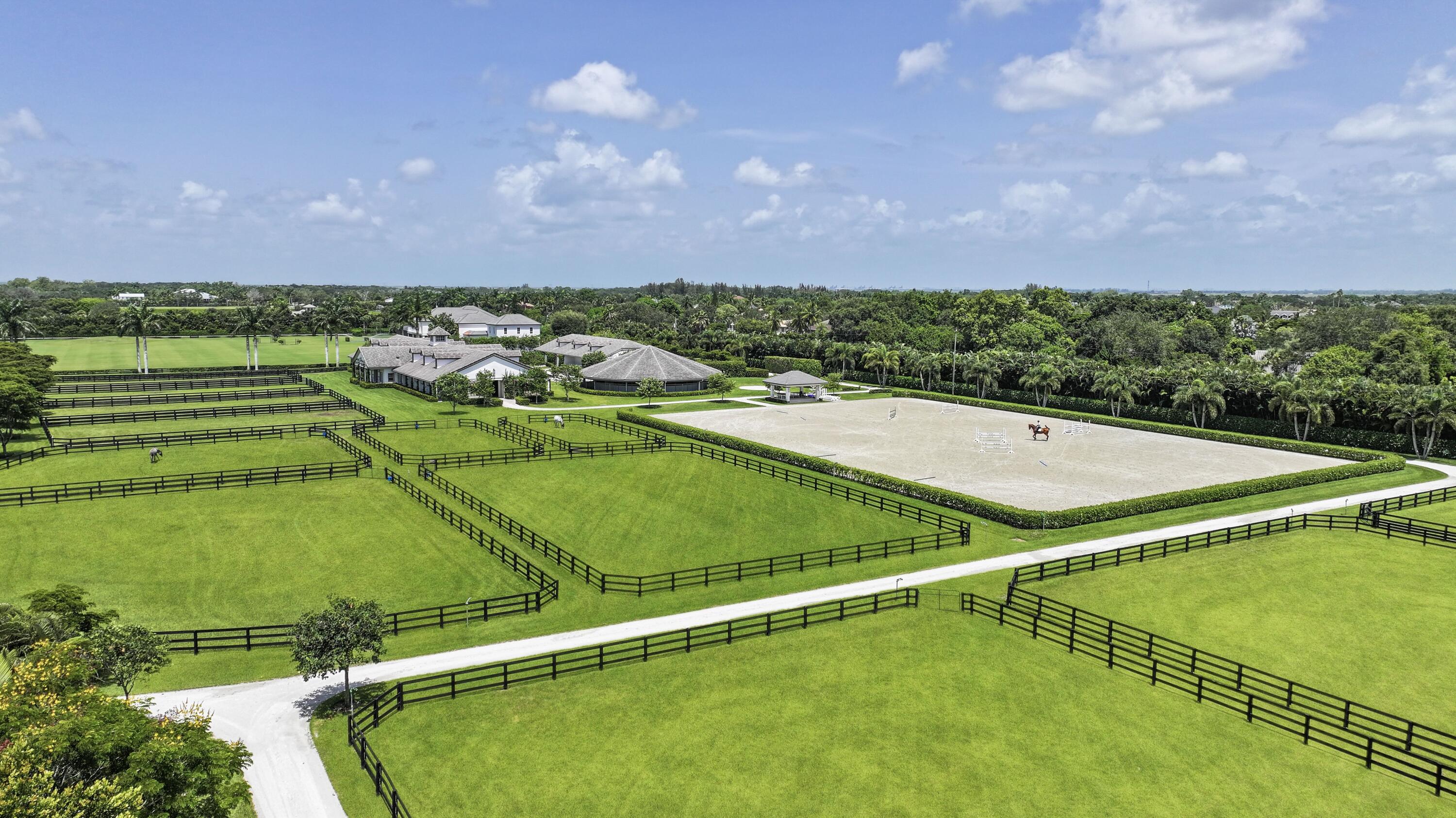 15527 Imperial Point, Wellington FL 33414