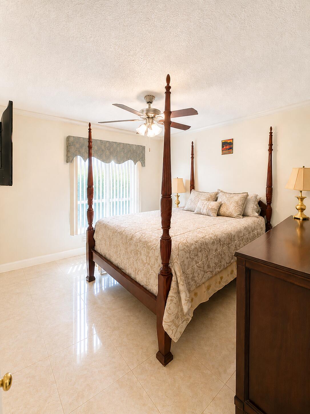 1412 SW 75TH, North Lauderdale FL 33068