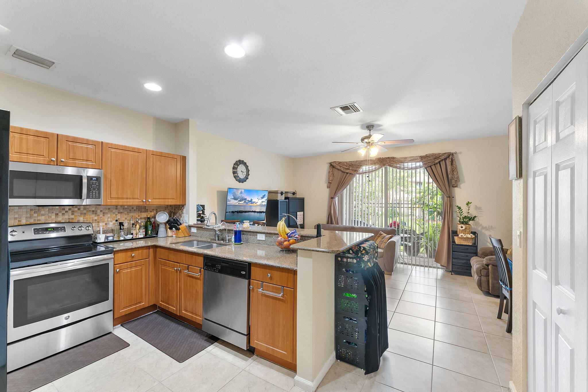 8274 SW 29th, Miramar FL 33025