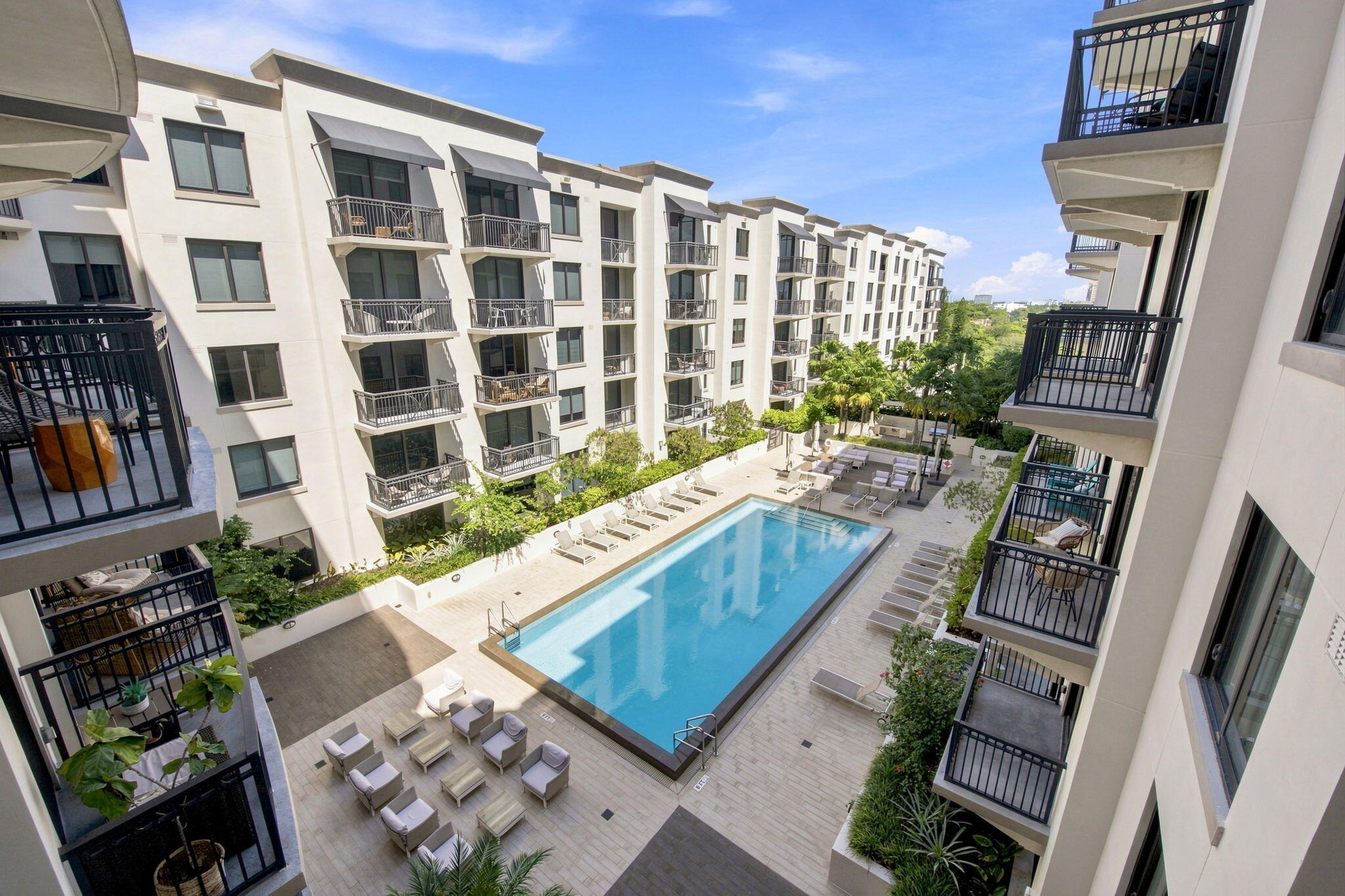 301 Altara #710, Coral Gables FL 33146