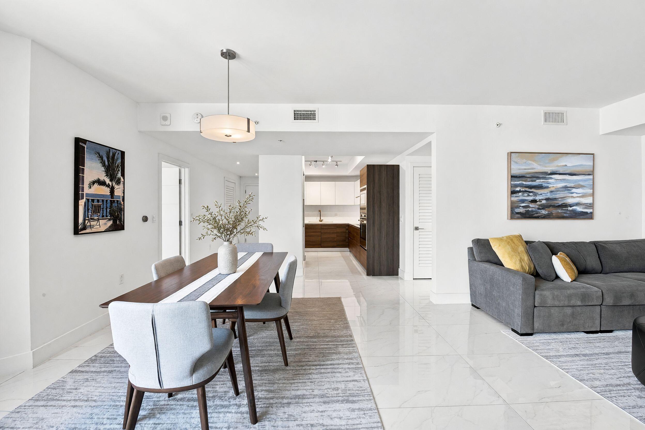 301 Altara #710, Coral Gables FL 33146
