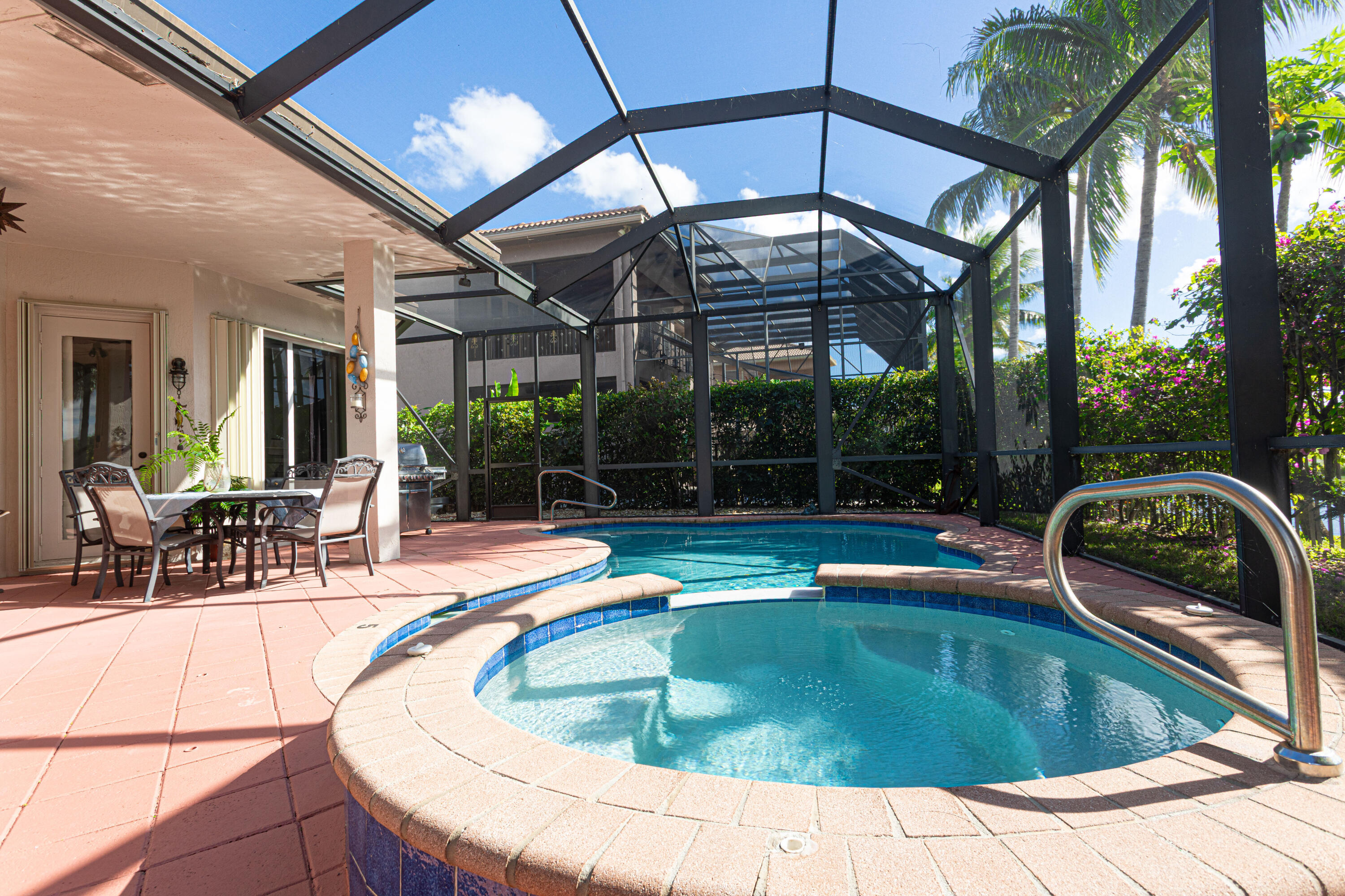 1811 WALDORF, Royal Palm Beach FL 33411