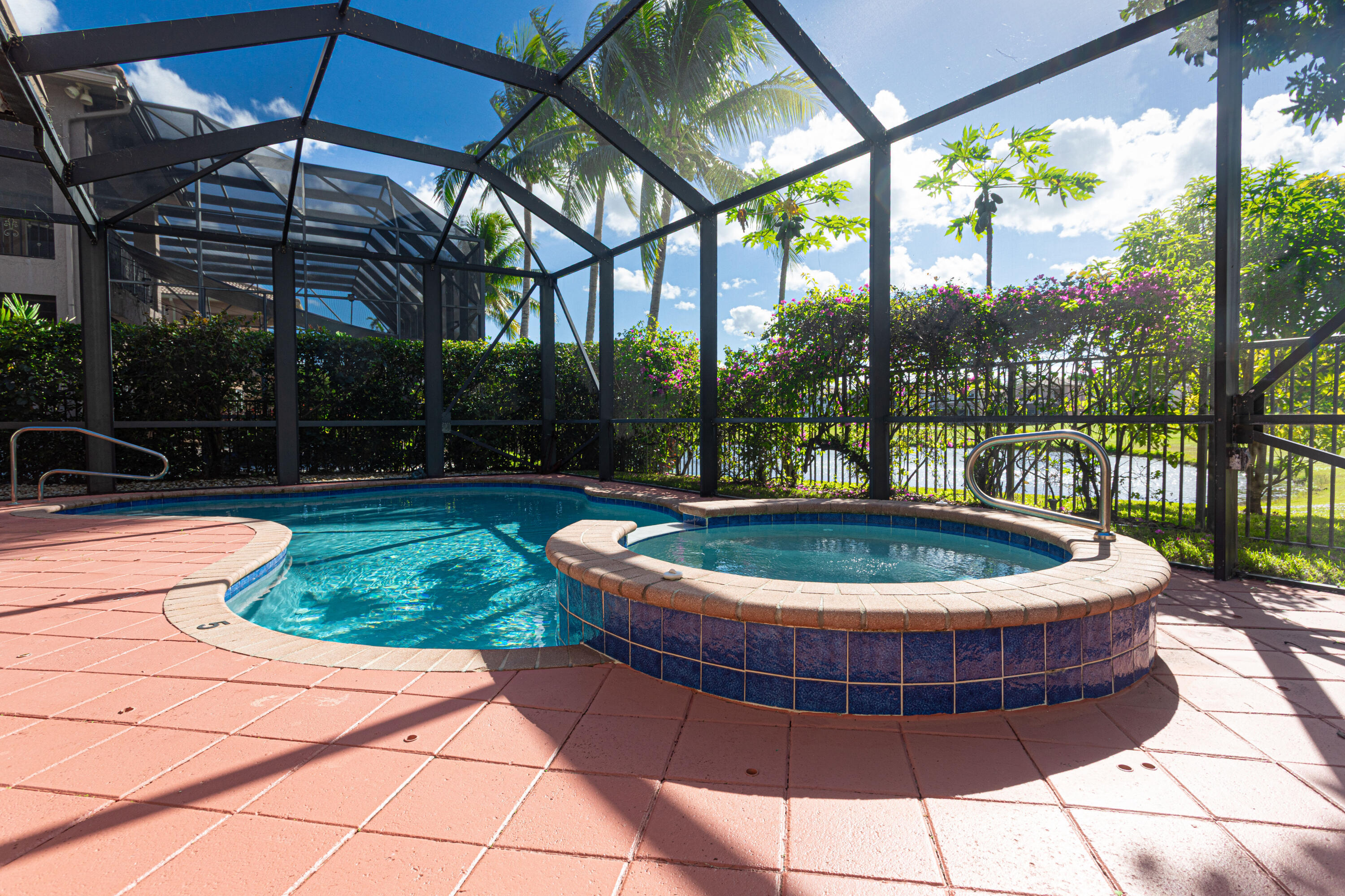 1811 WALDORF, Royal Palm Beach FL 33411