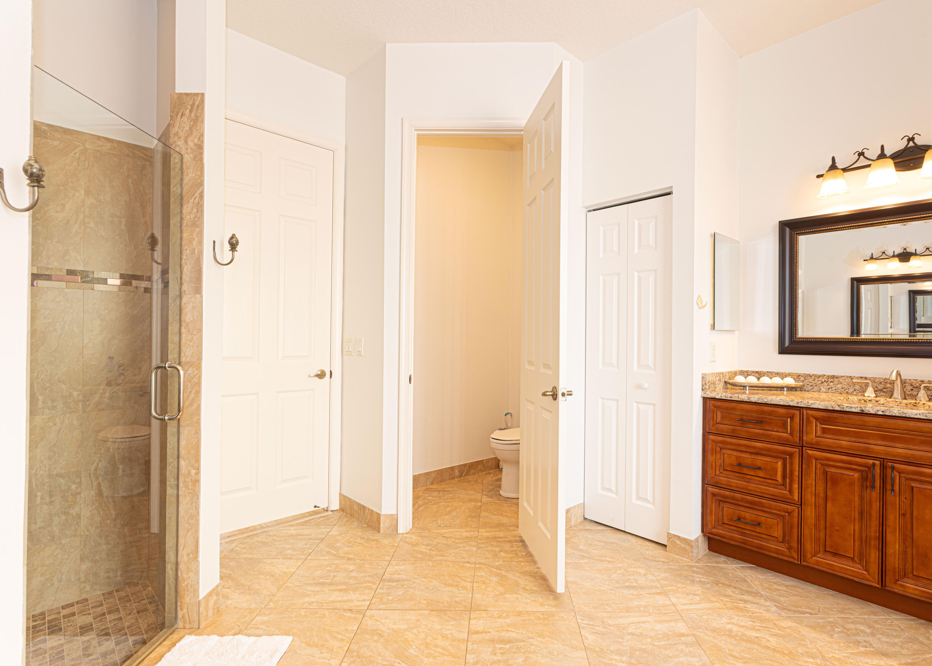 1811 WALDORF, Royal Palm Beach FL 33411
