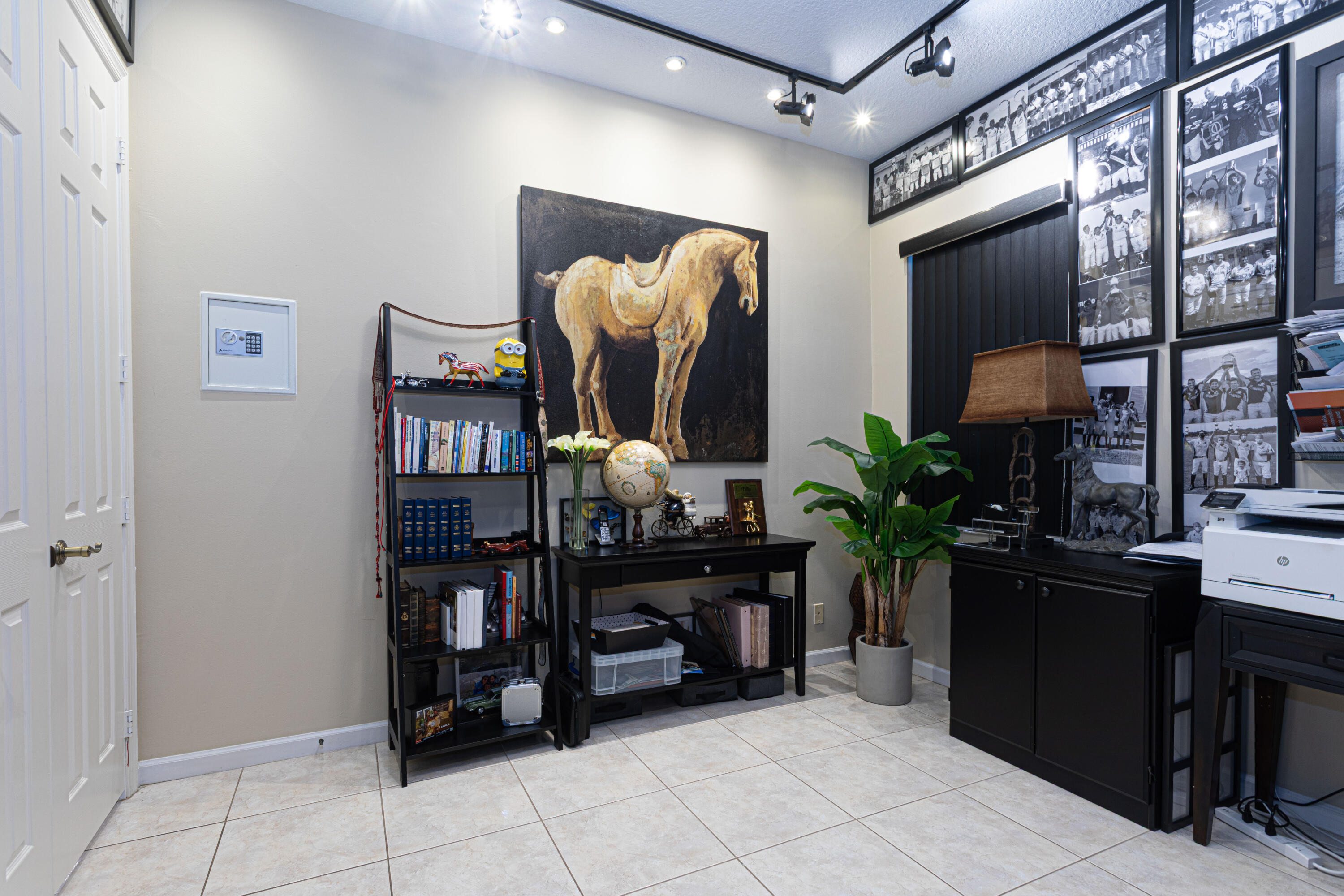 1811 WALDORF, Royal Palm Beach FL 33411