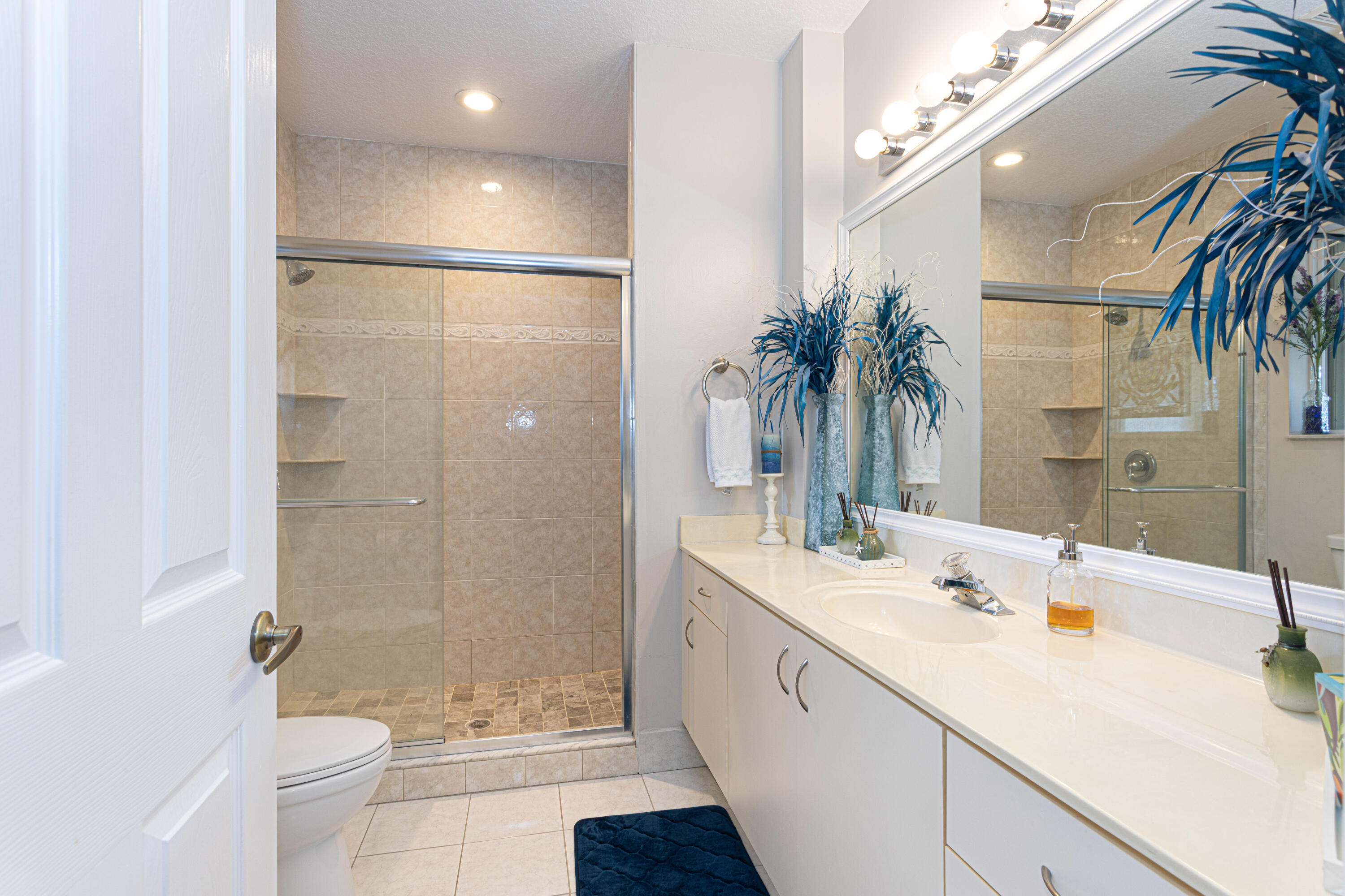1811 WALDORF, Royal Palm Beach FL 33411