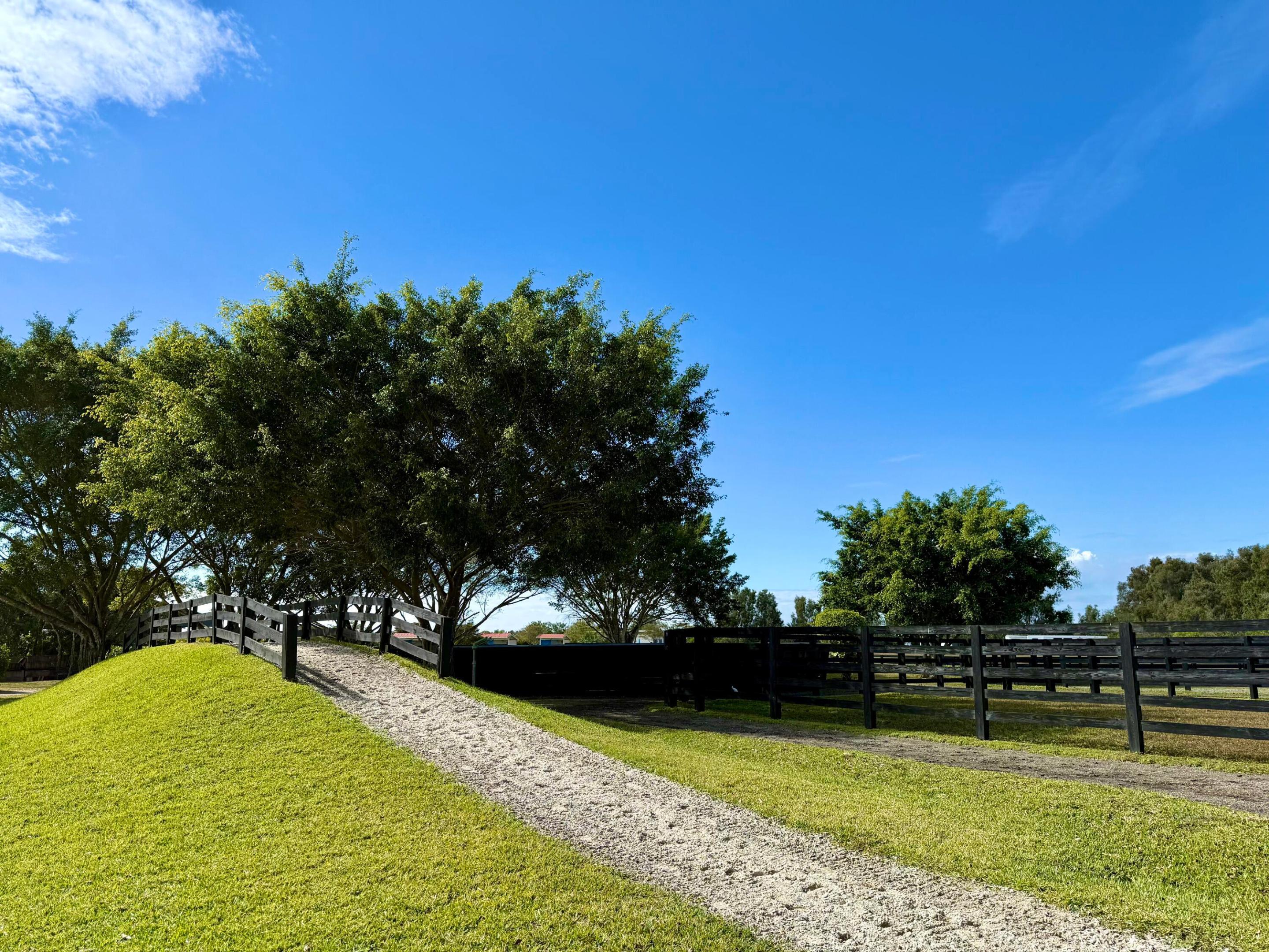 5625 140th, Wellington FL 33449