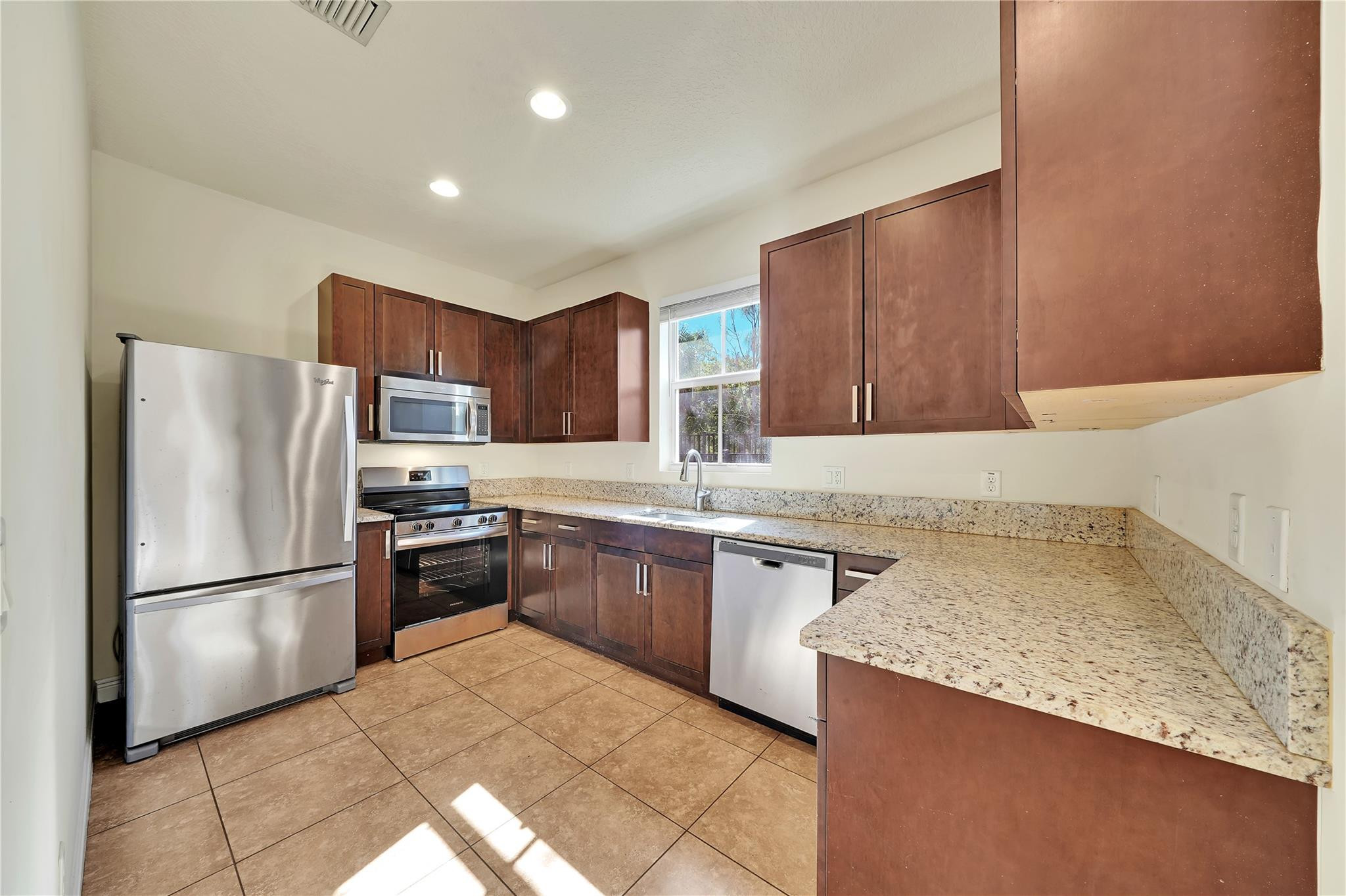 6974 LONG PINE, Coconut Creek FL 33073