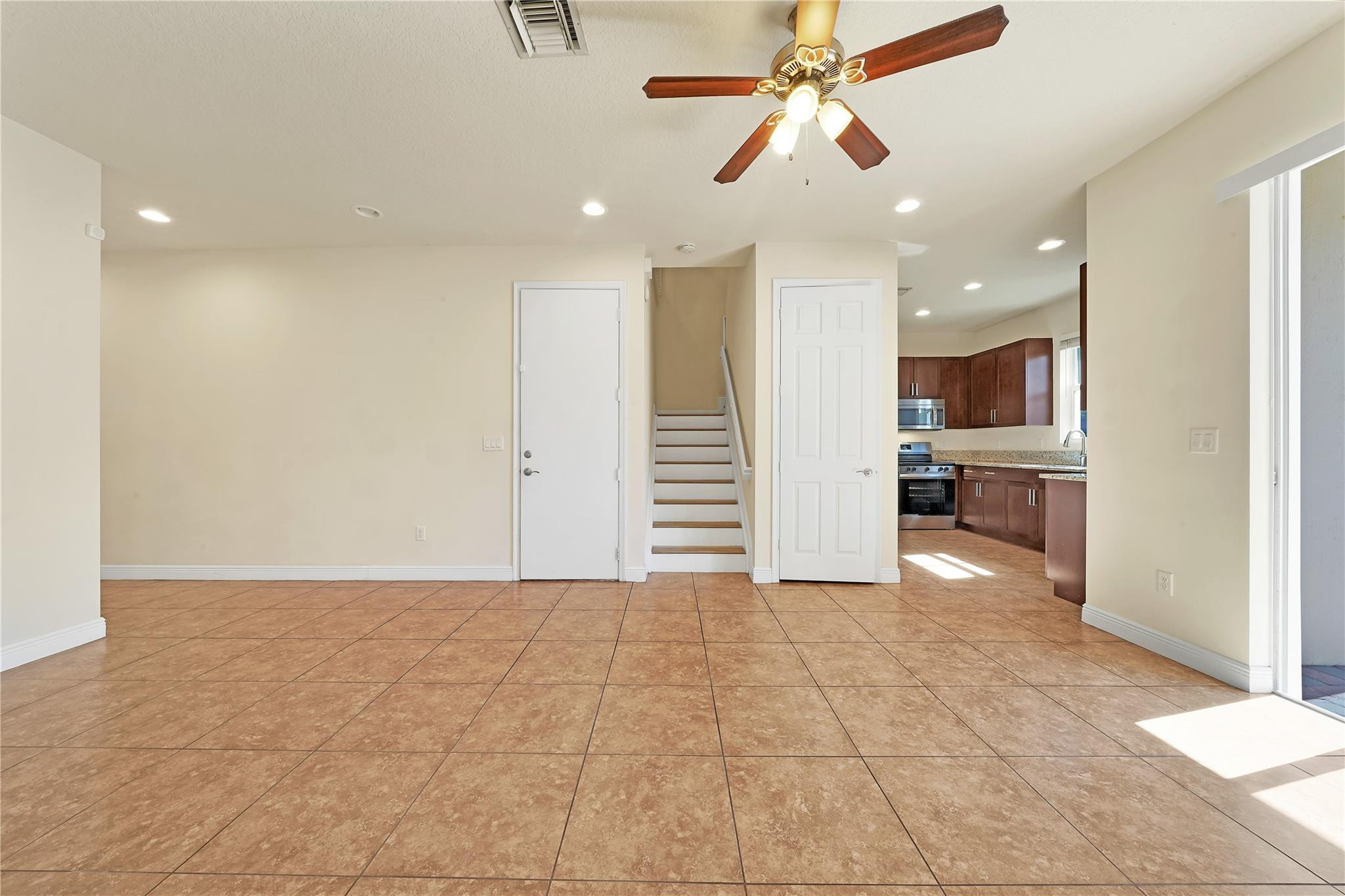 6974 LONG PINE, Coconut Creek FL 33073