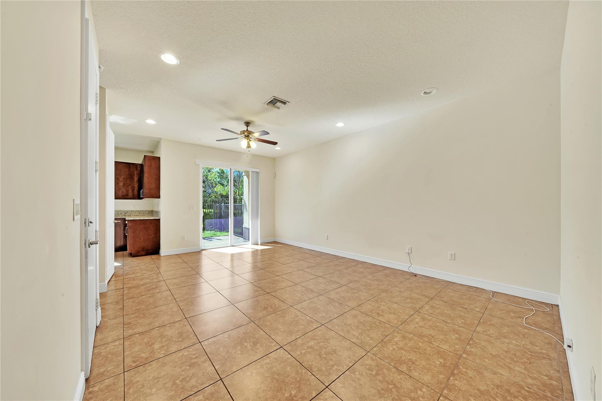 6974 LONG PINE, Coconut Creek FL 33073