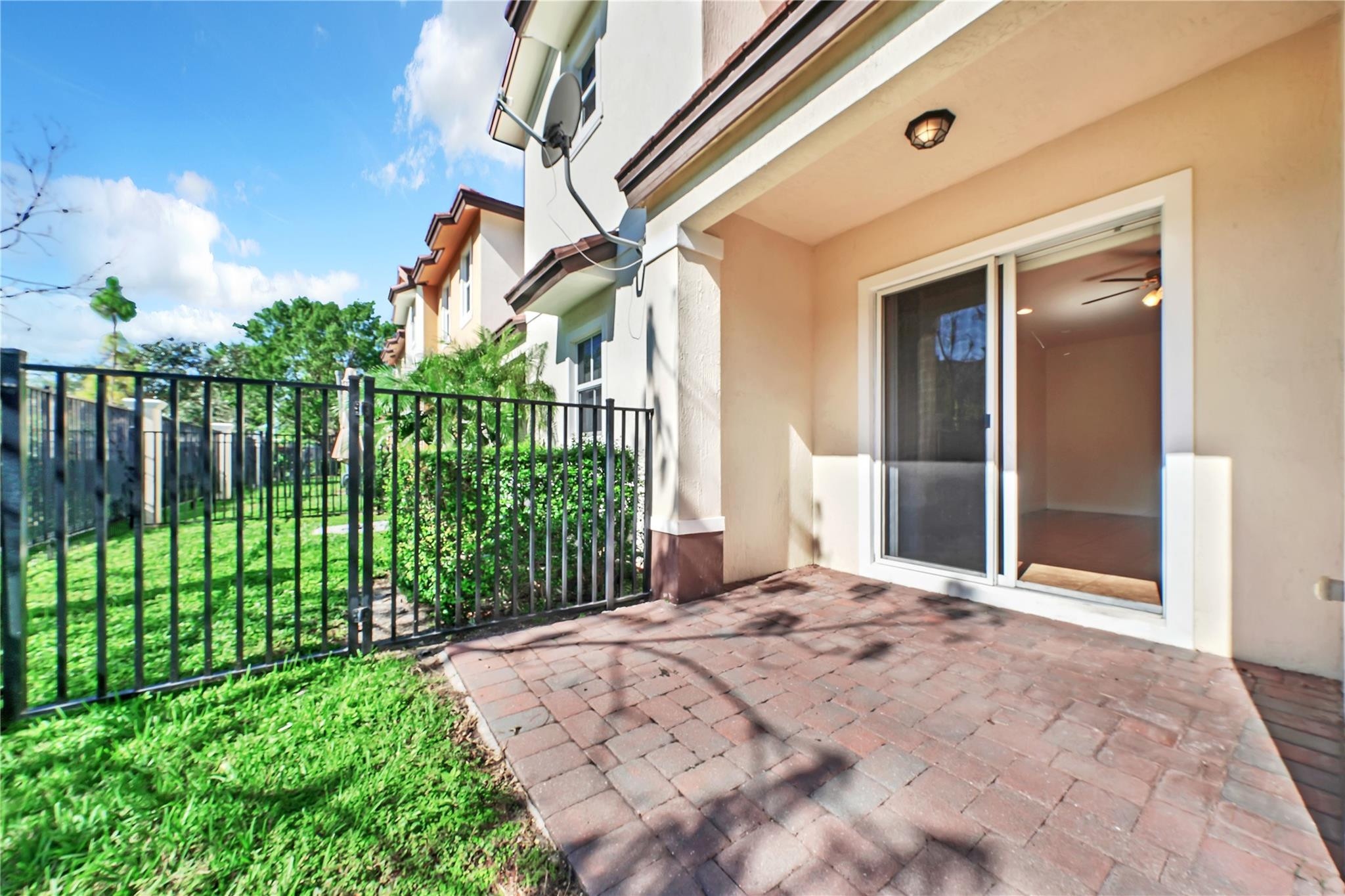 6974 LONG PINE, Coconut Creek FL 33073