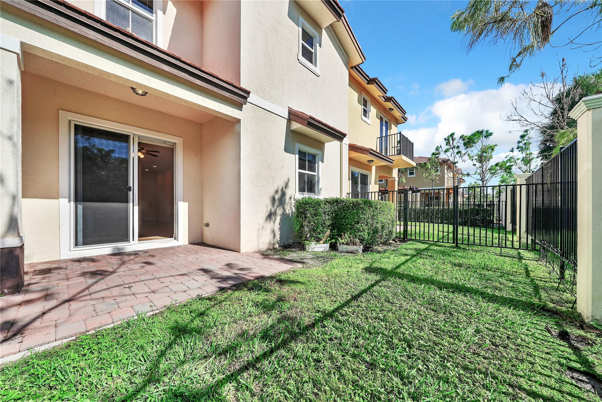 6974 LONG PINE, Coconut Creek FL 33073